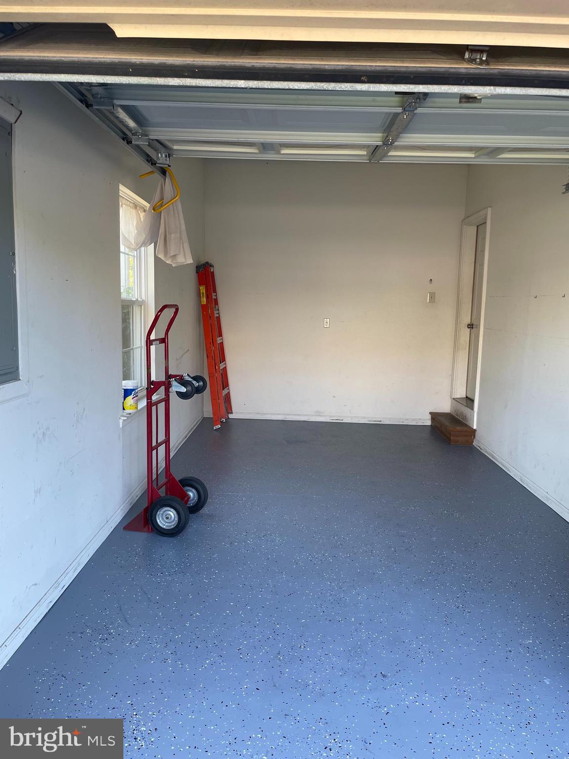 THE ARBORS - Residential Lease