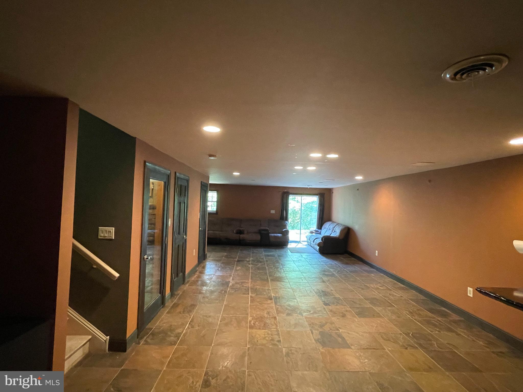 THE ARBORS - Residential Lease