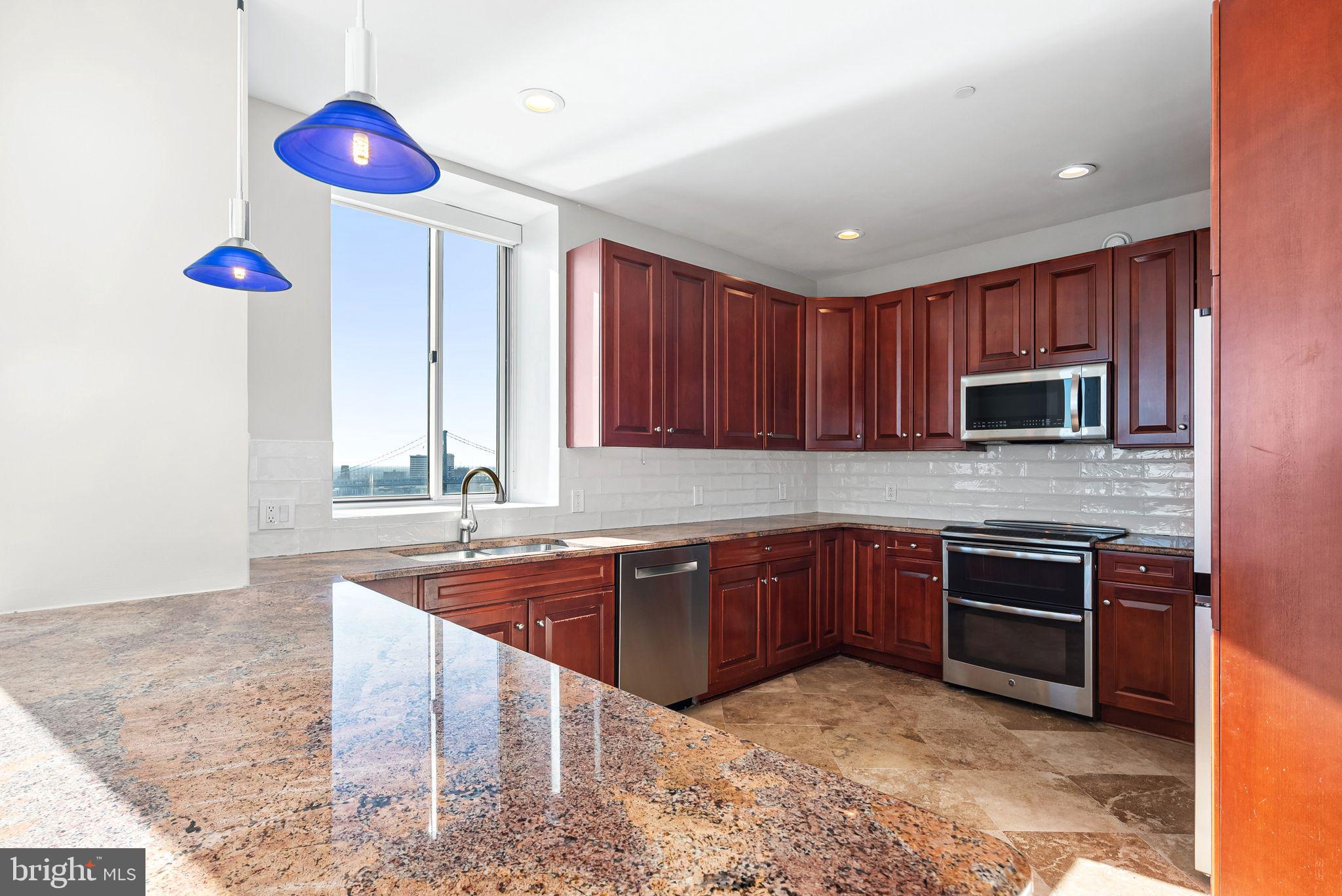 NORTHERN LIBERTIES - Residential Lease