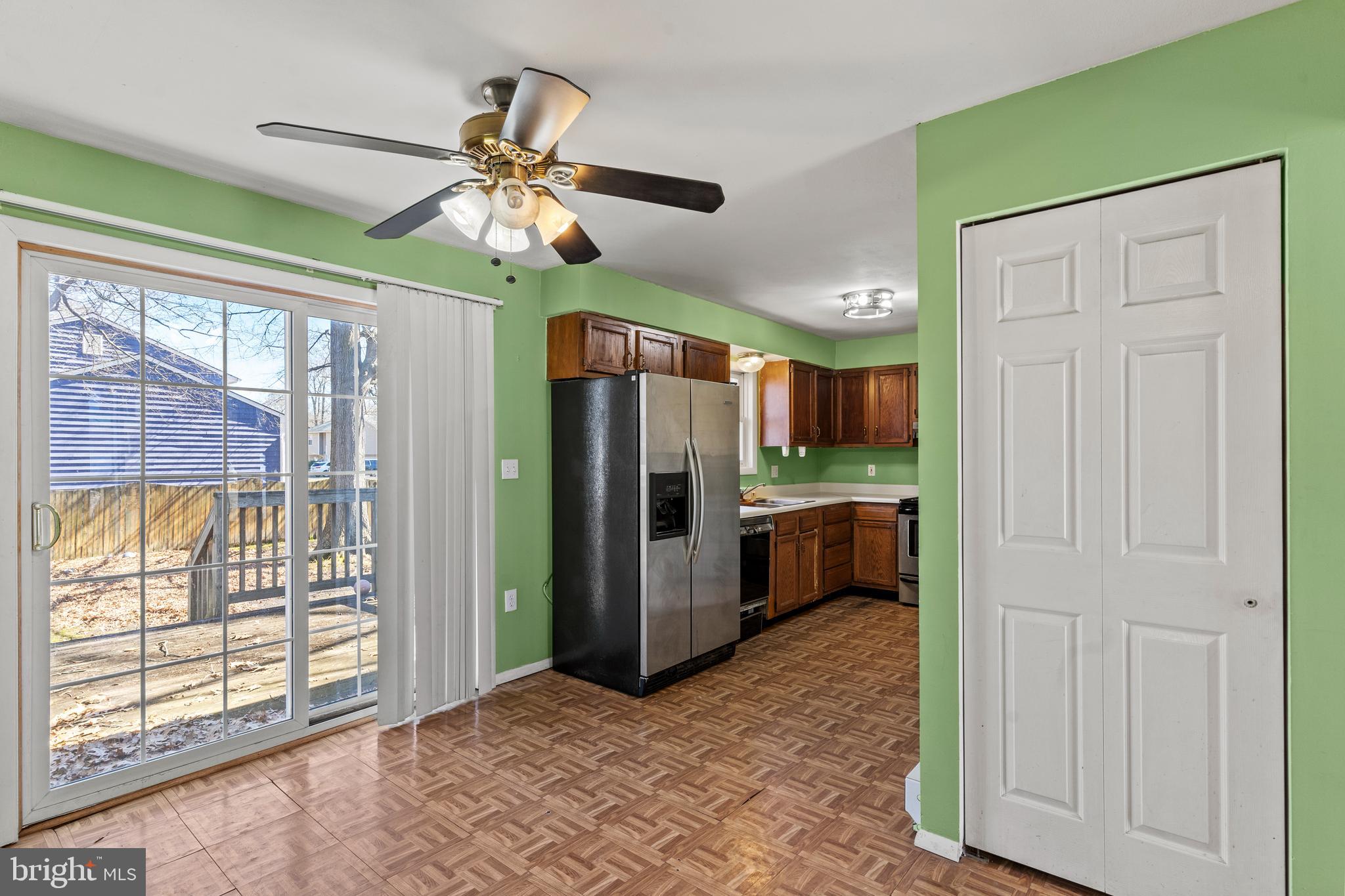 FRANKLIN MANOR BEACH - Residential