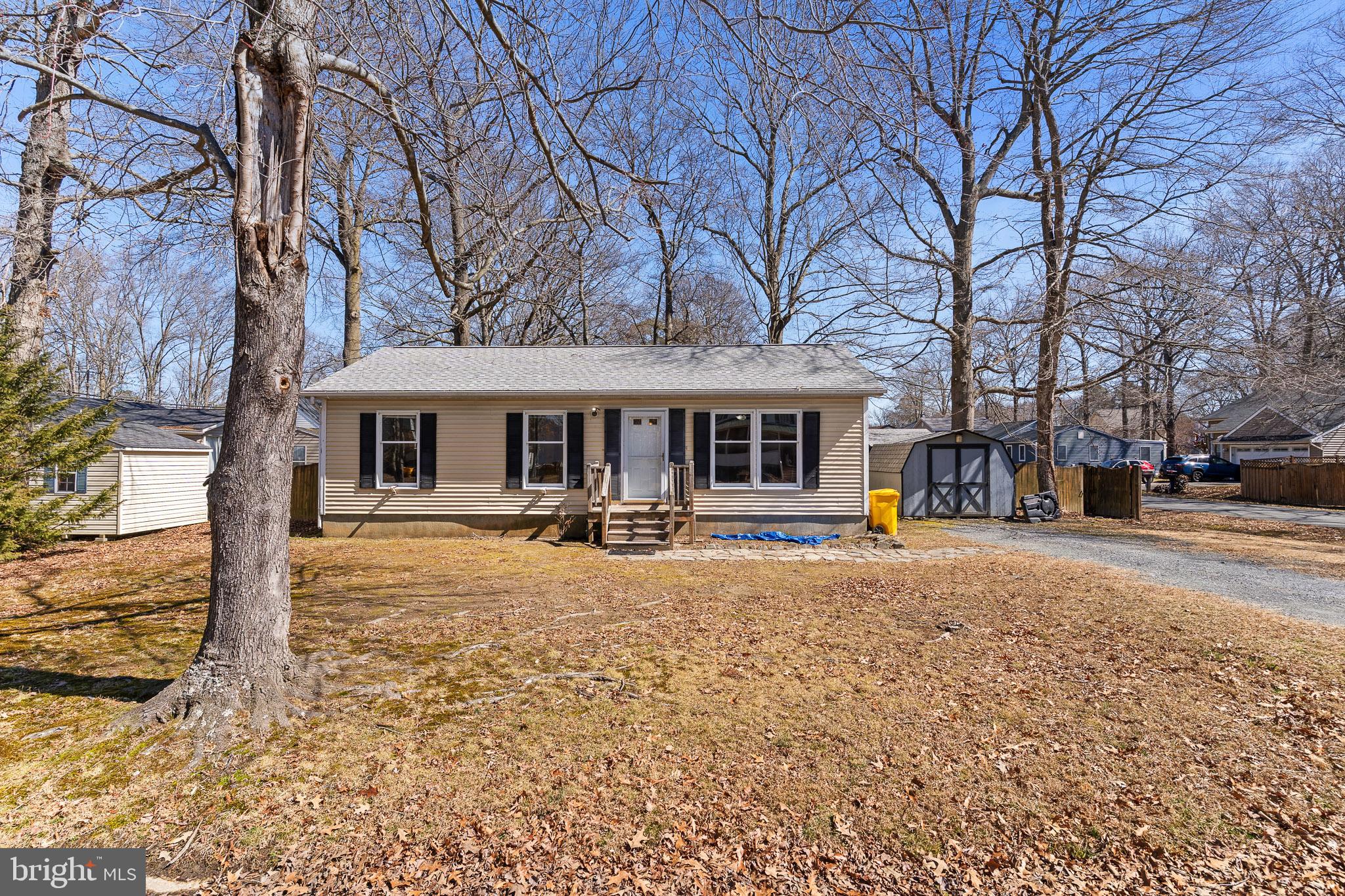 FRANKLIN MANOR BEACH - Residential