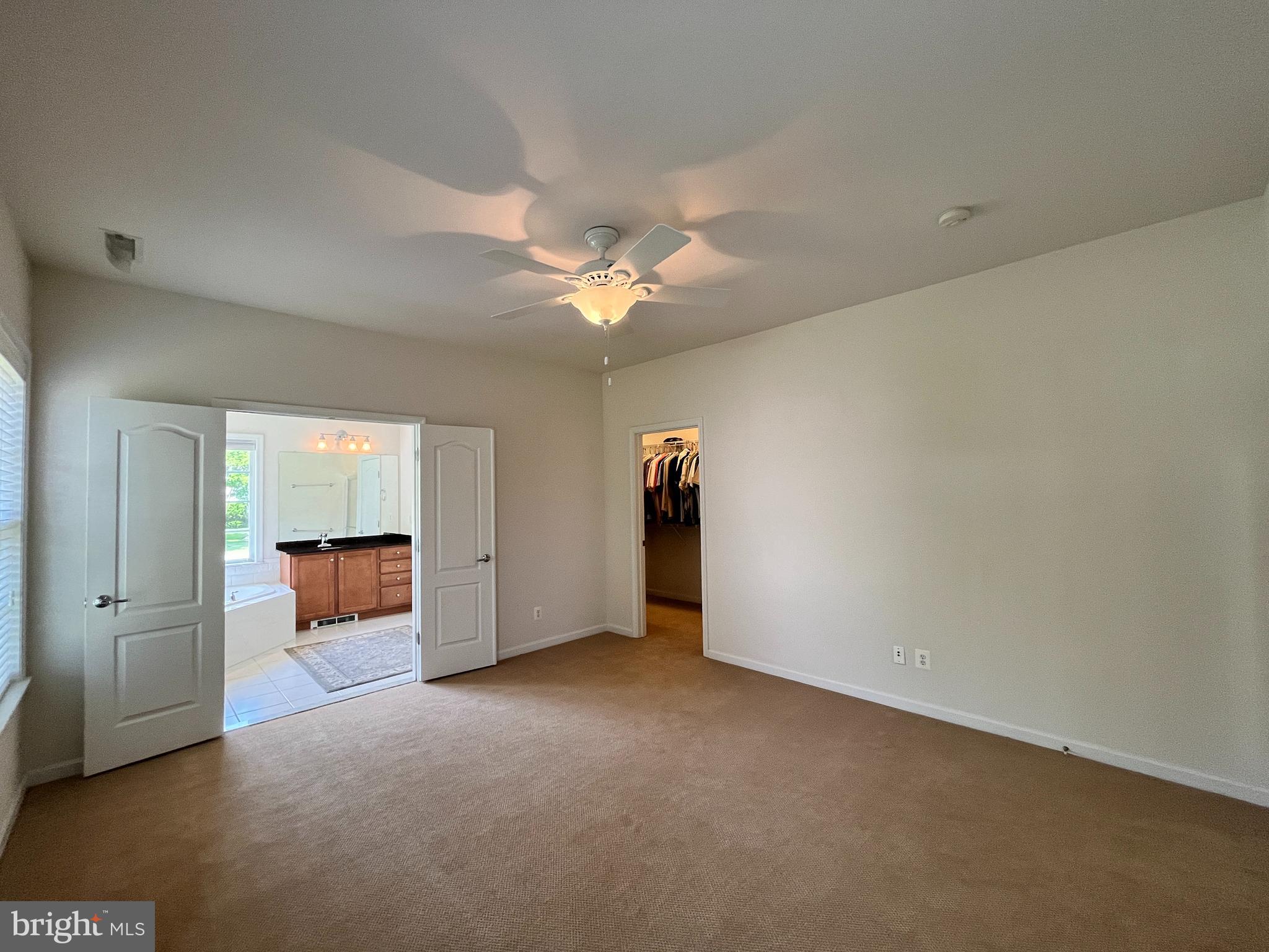 EASTON CLUB EAST - Residential