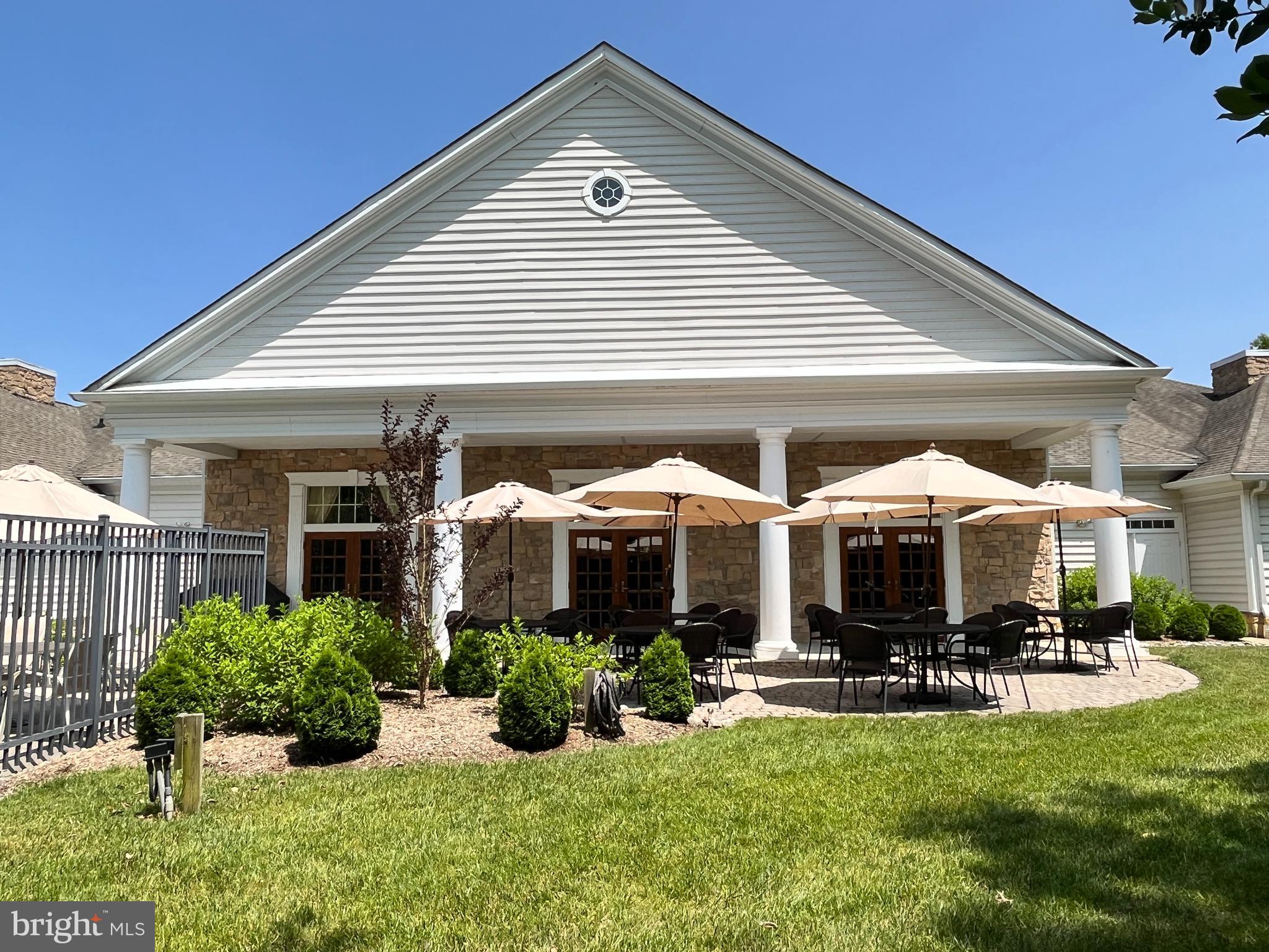 EASTON CLUB EAST - Residential