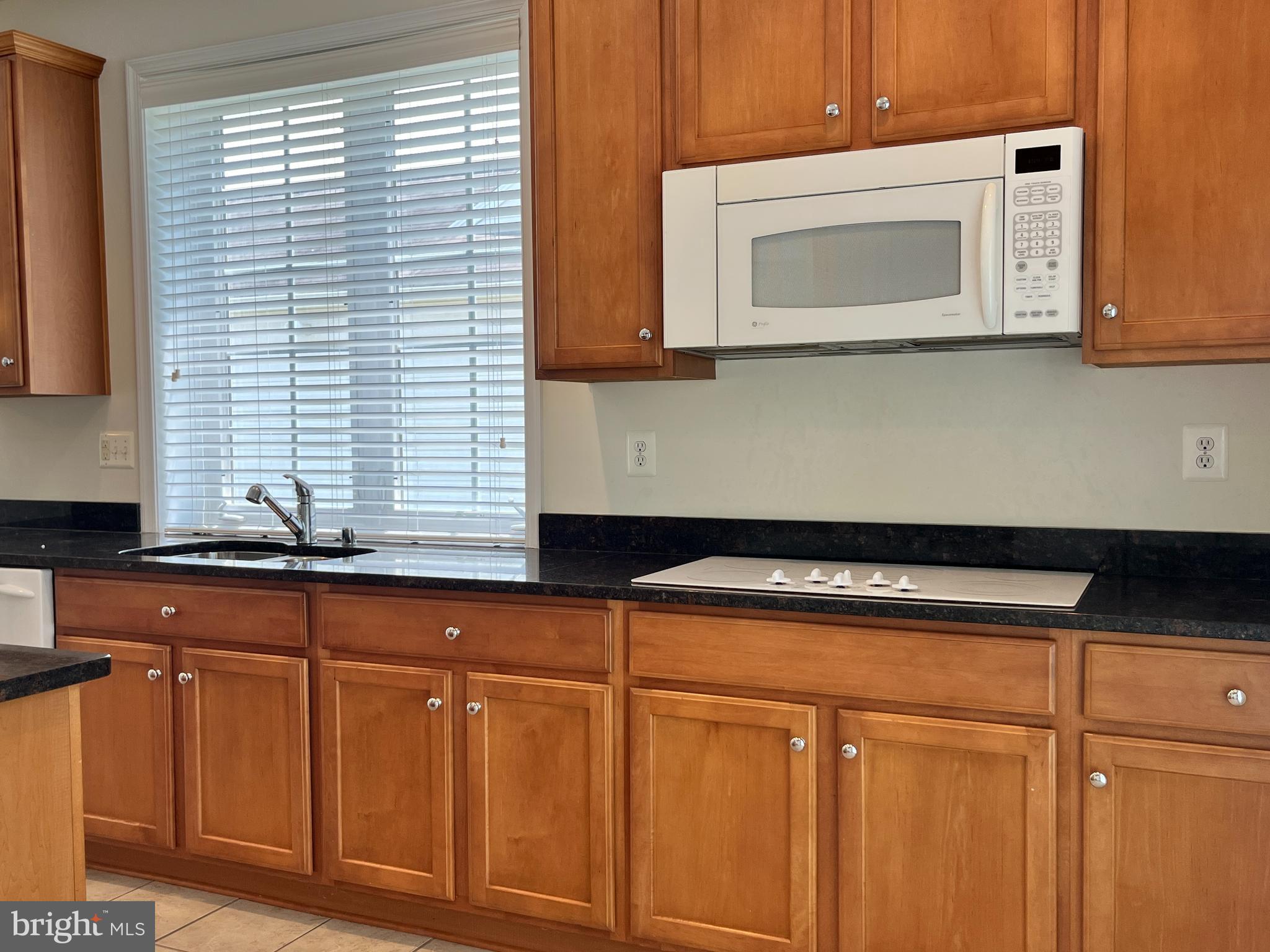 EASTON CLUB EAST - Residential