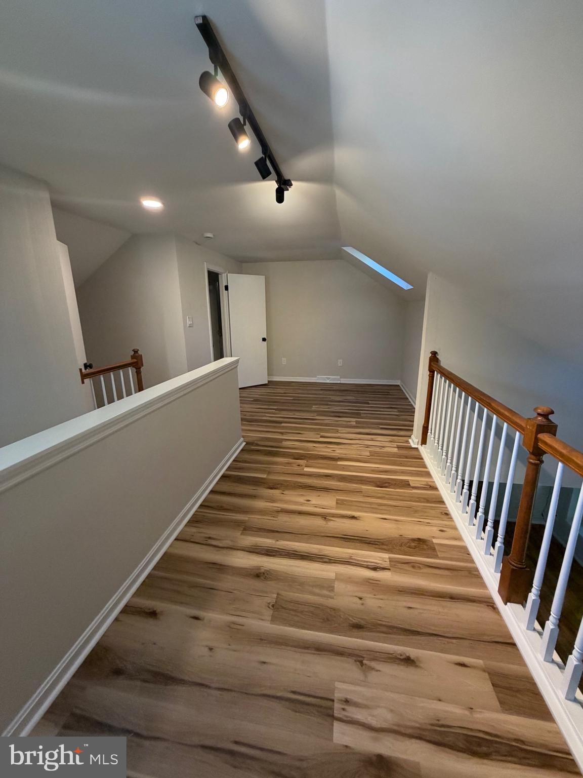 CREST OF HERSHEY - Residential Lease