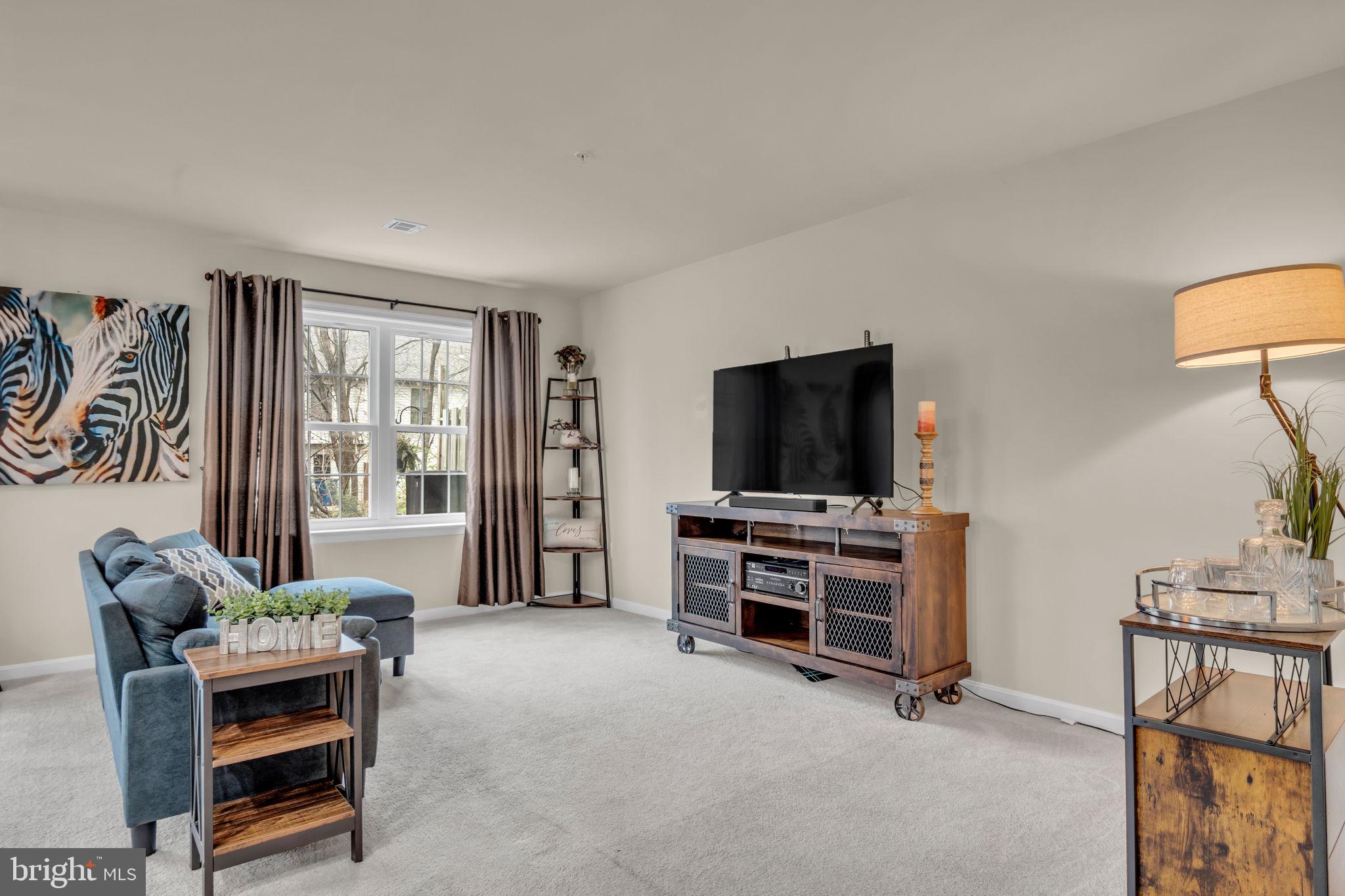 MELBOURNE PLACE - Residential