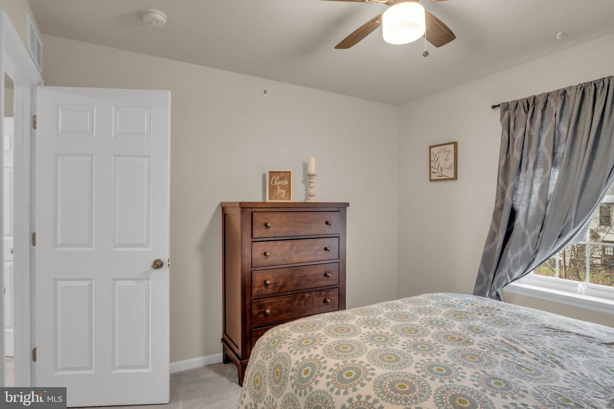 MELBOURNE PLACE - Residential