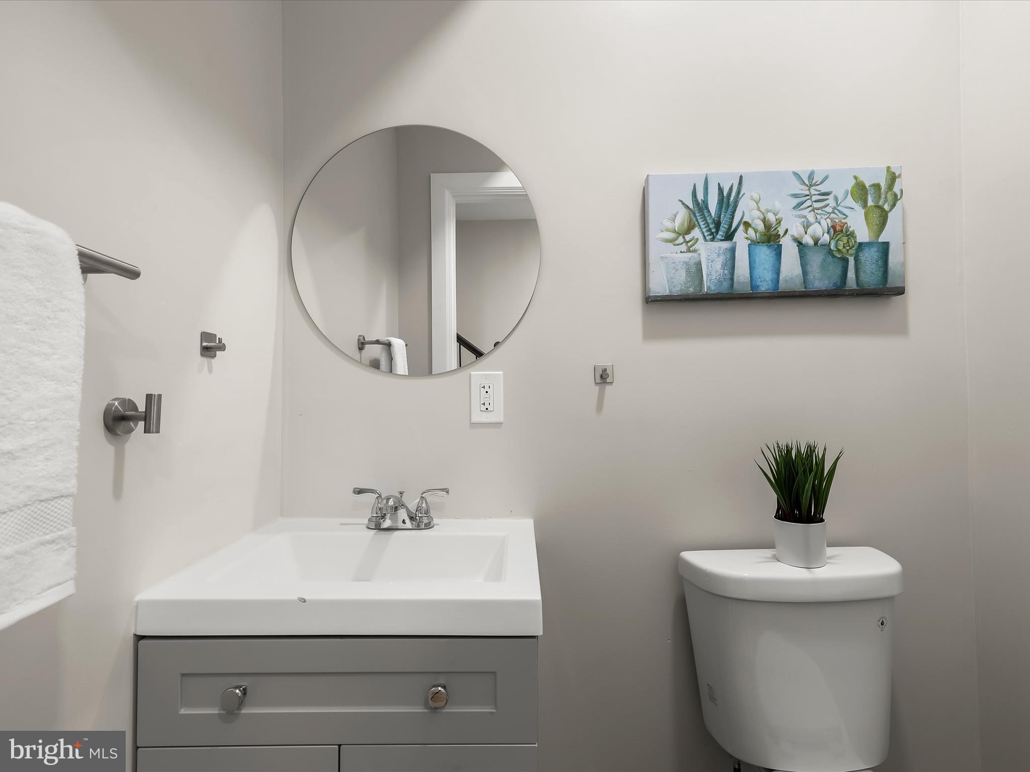 LAKE CLIFTON - Residential