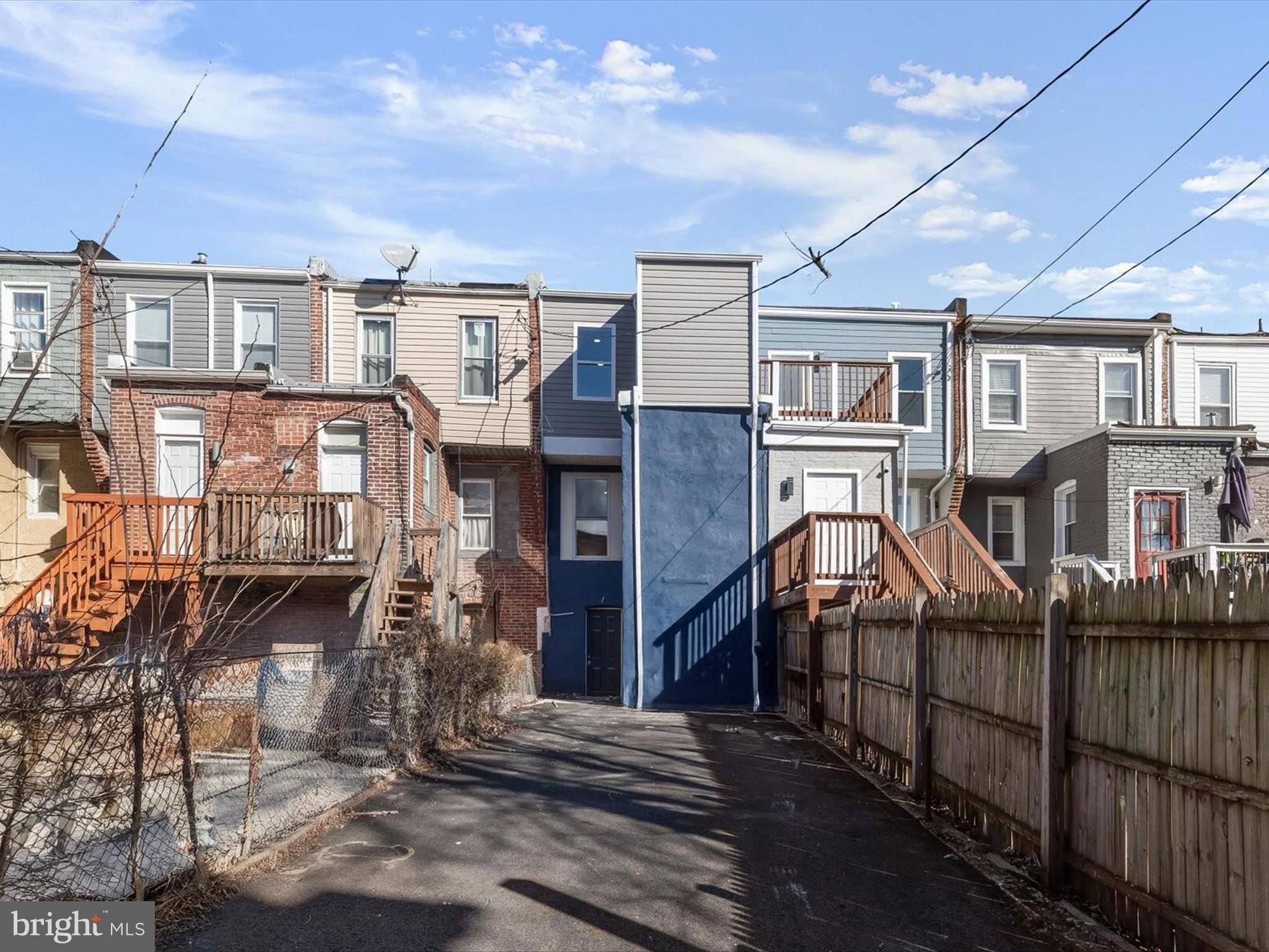 LAKE CLIFTON - Residential