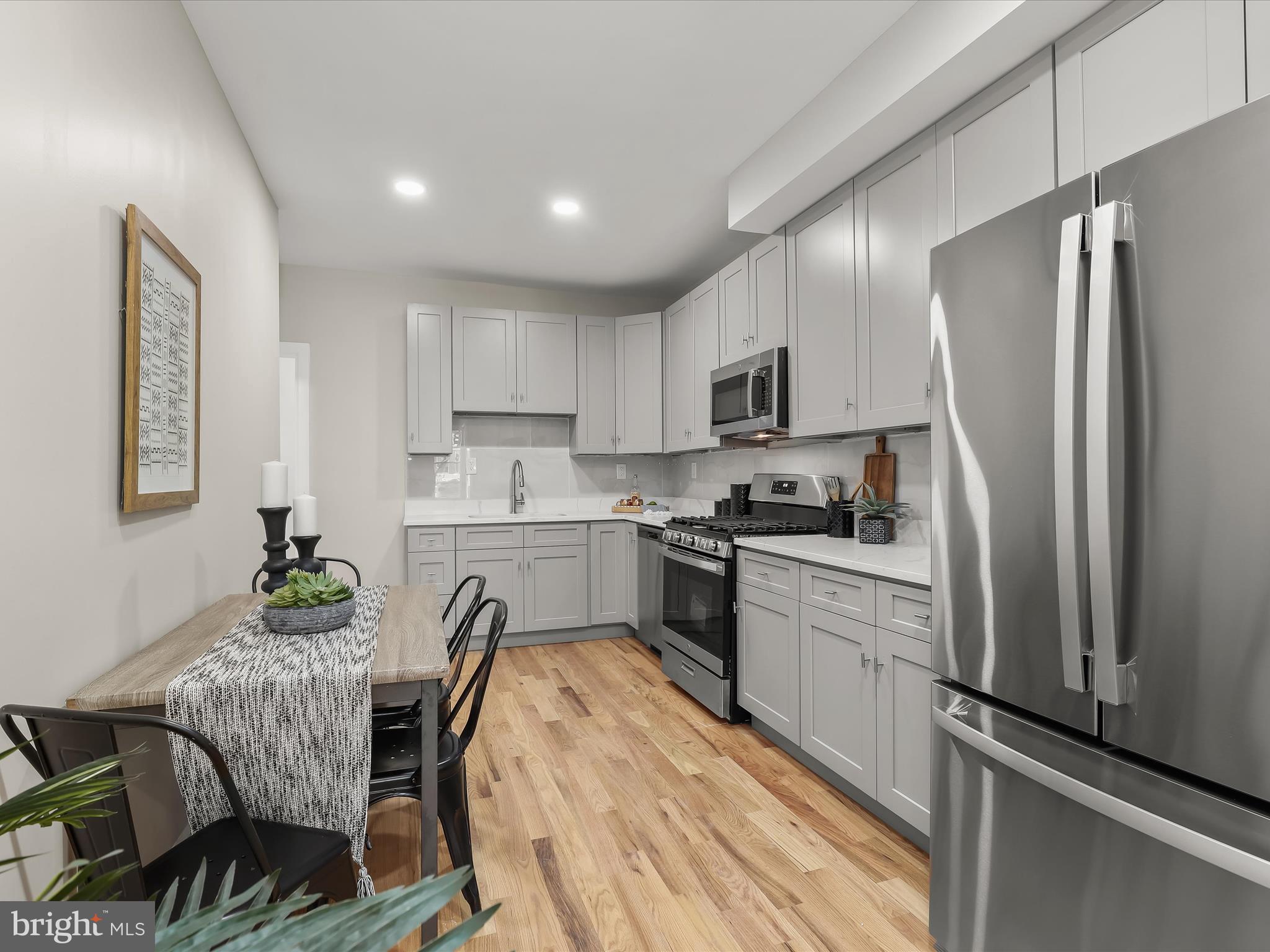 LAKE CLIFTON - Residential