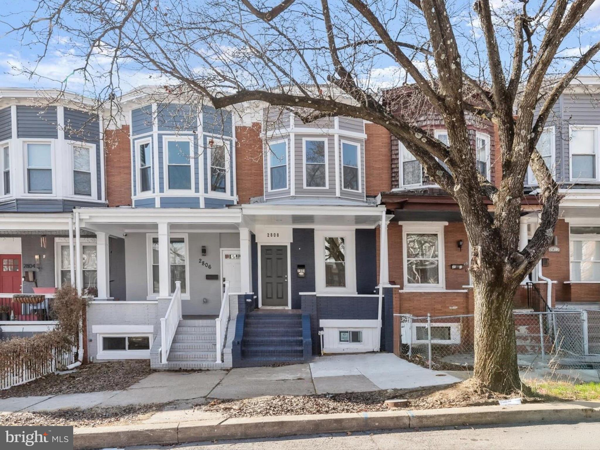 LAKE CLIFTON - Residential