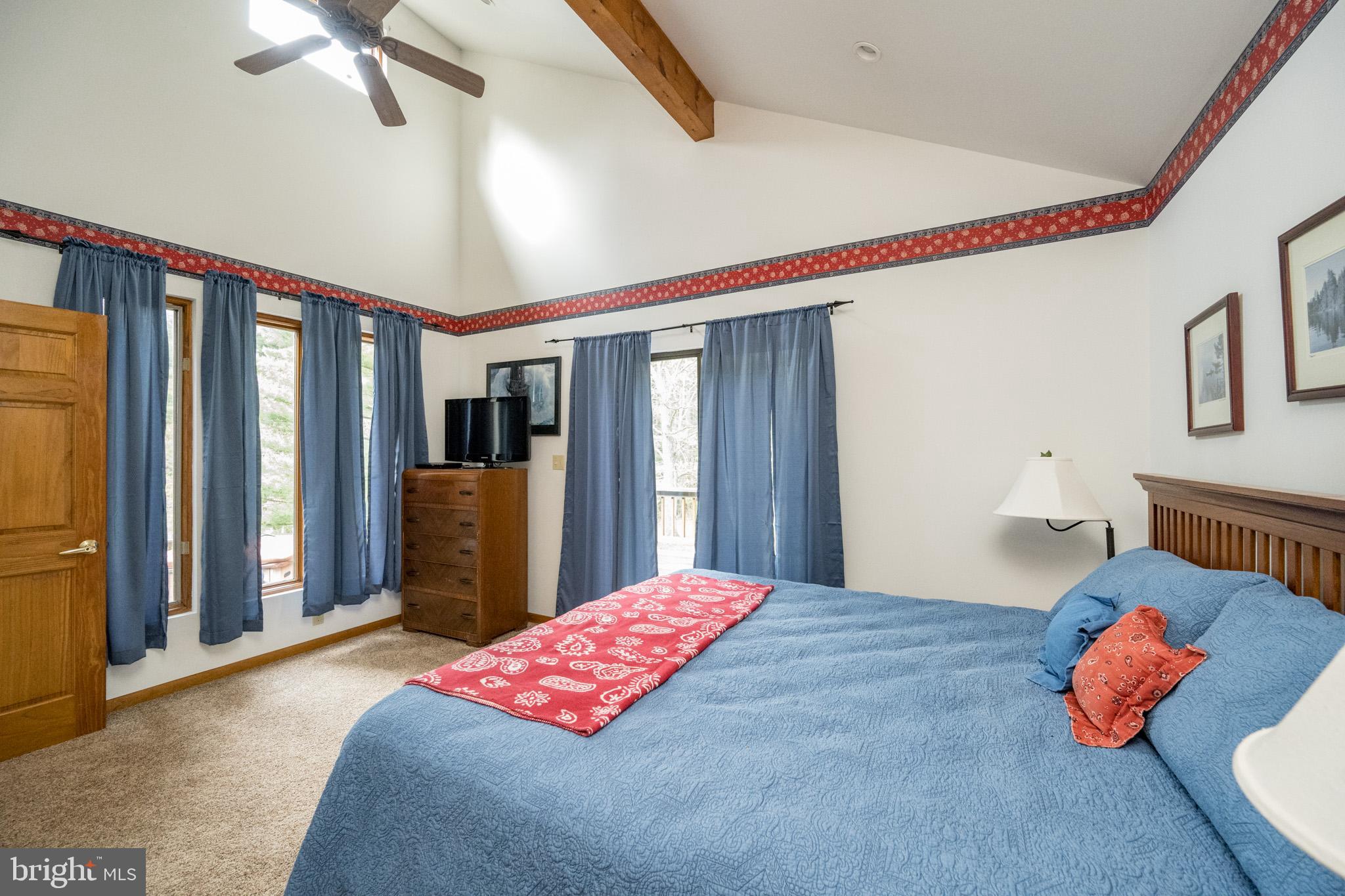 GREEN GLADE - Residential