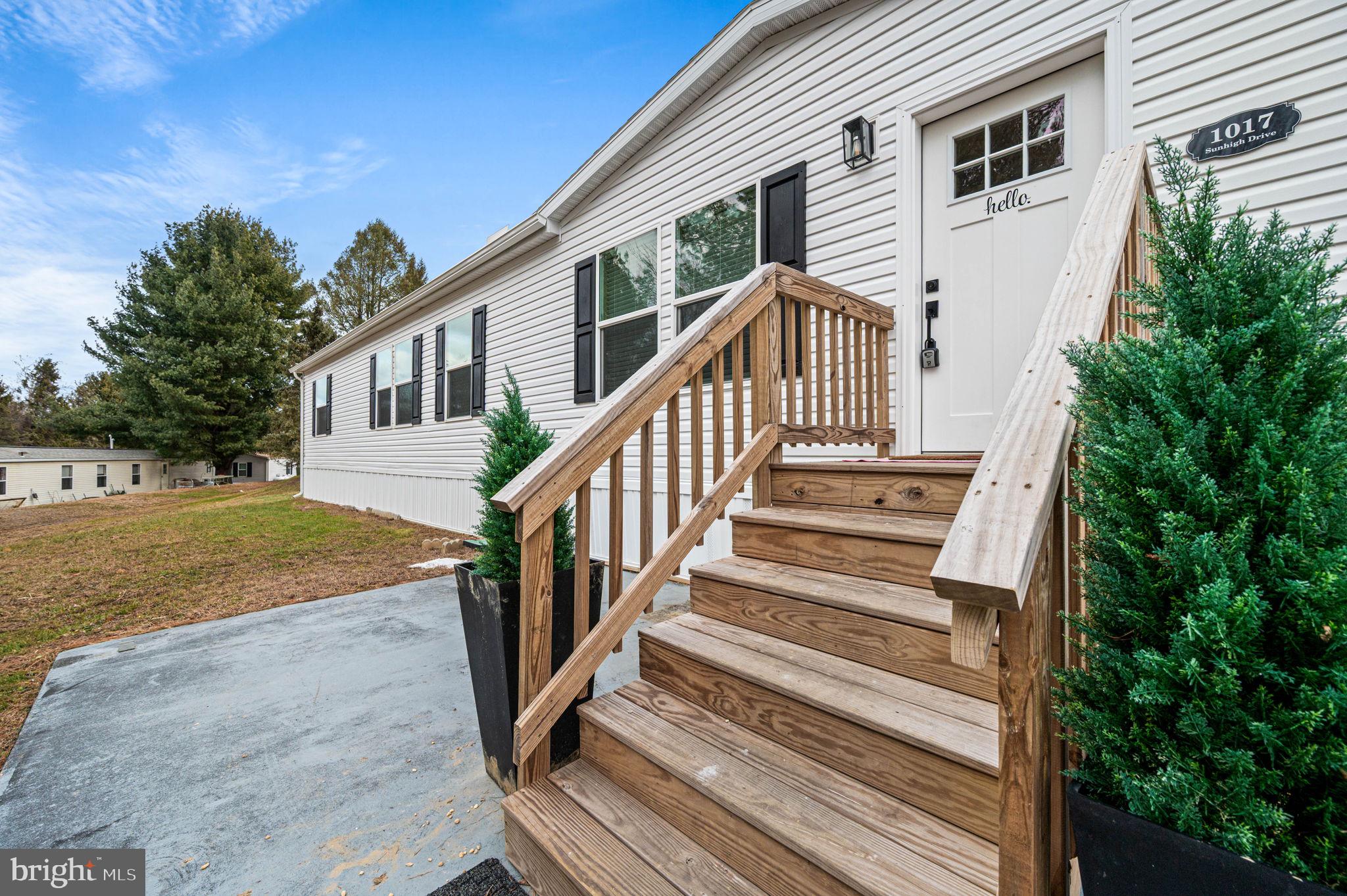 APPLEVILLE WEST - Residential