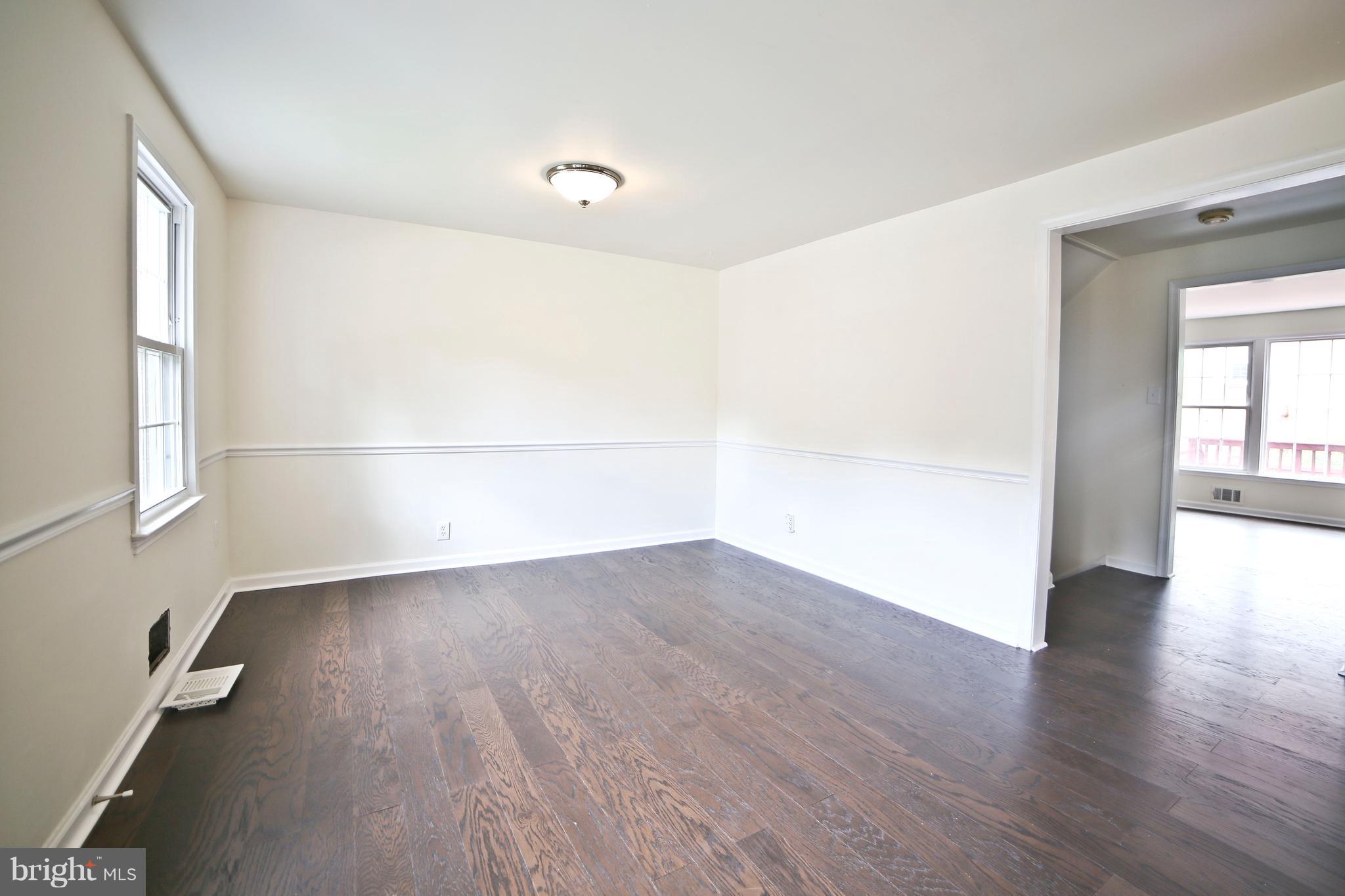 GREENWICH HILL - Residential