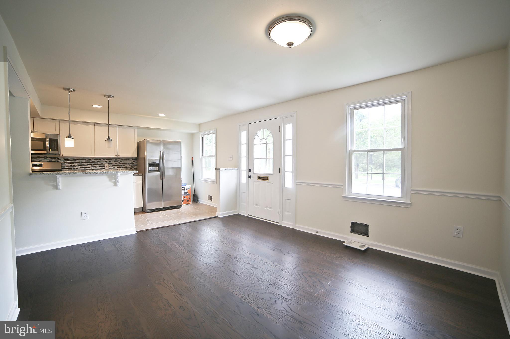 GREENWICH HILL - Residential