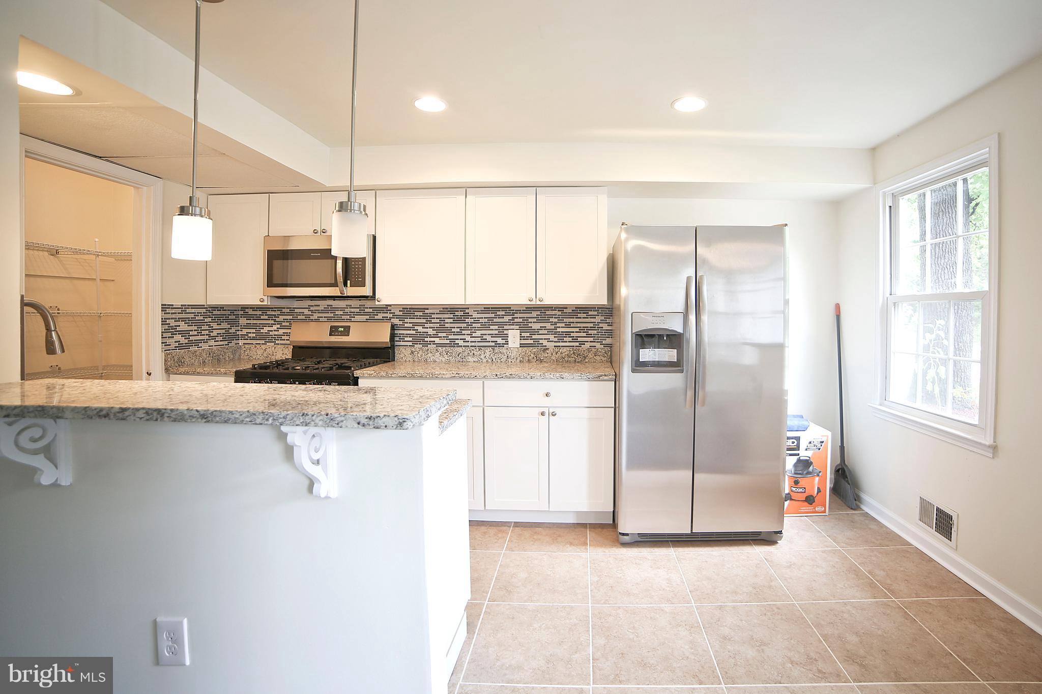 GREENWICH HILL - Residential