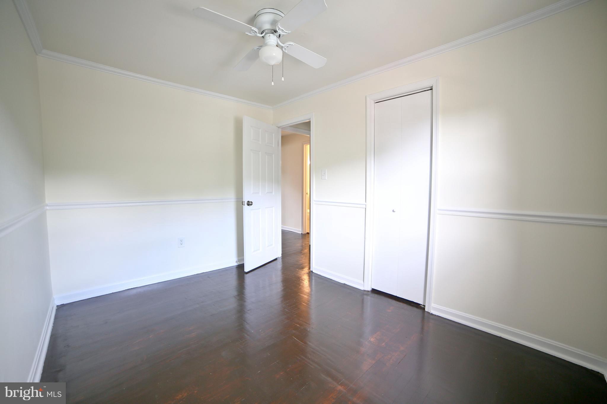 GREENWICH HILL - Residential