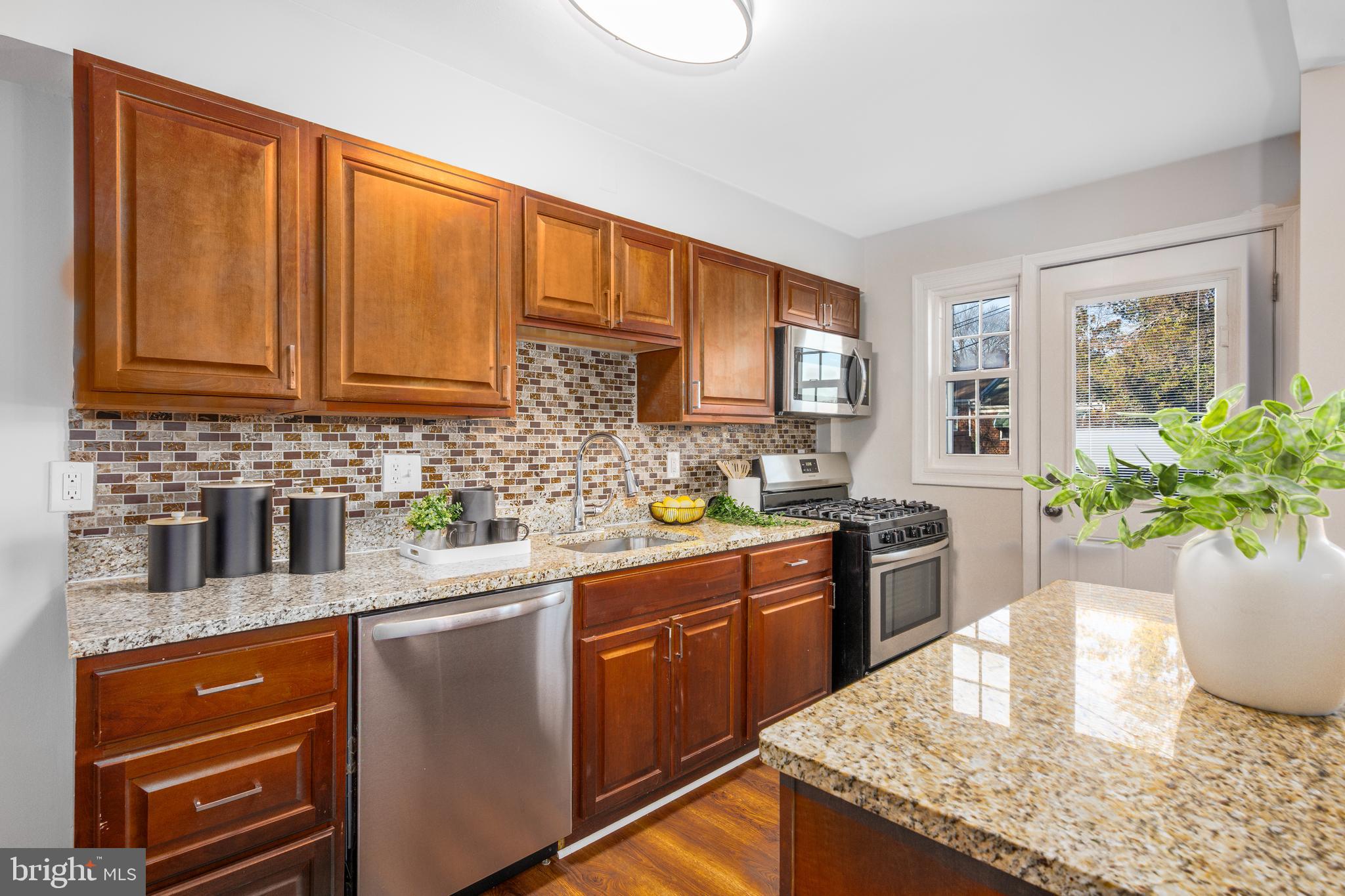 WEST EDMONDALE - Residential