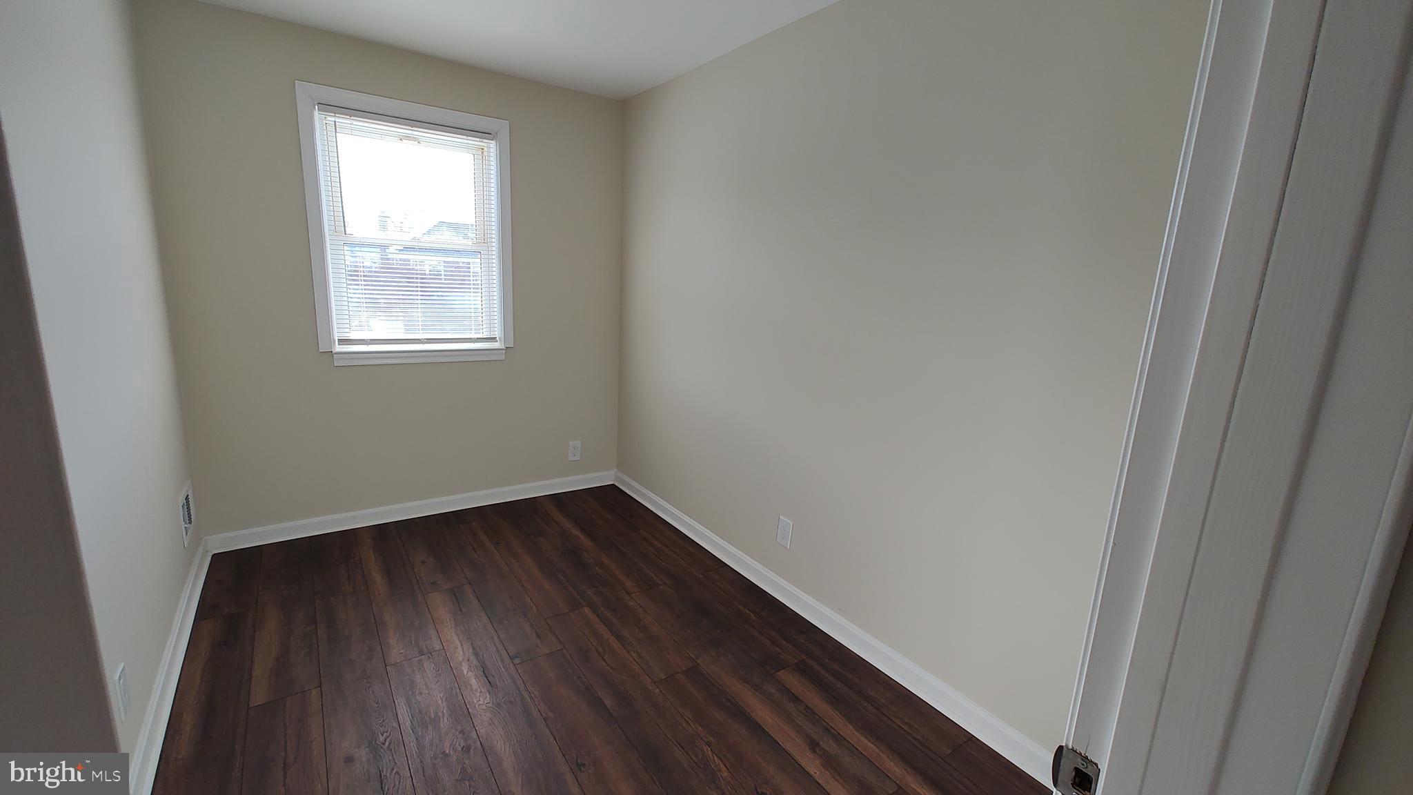 HAWTHORNE - Residential