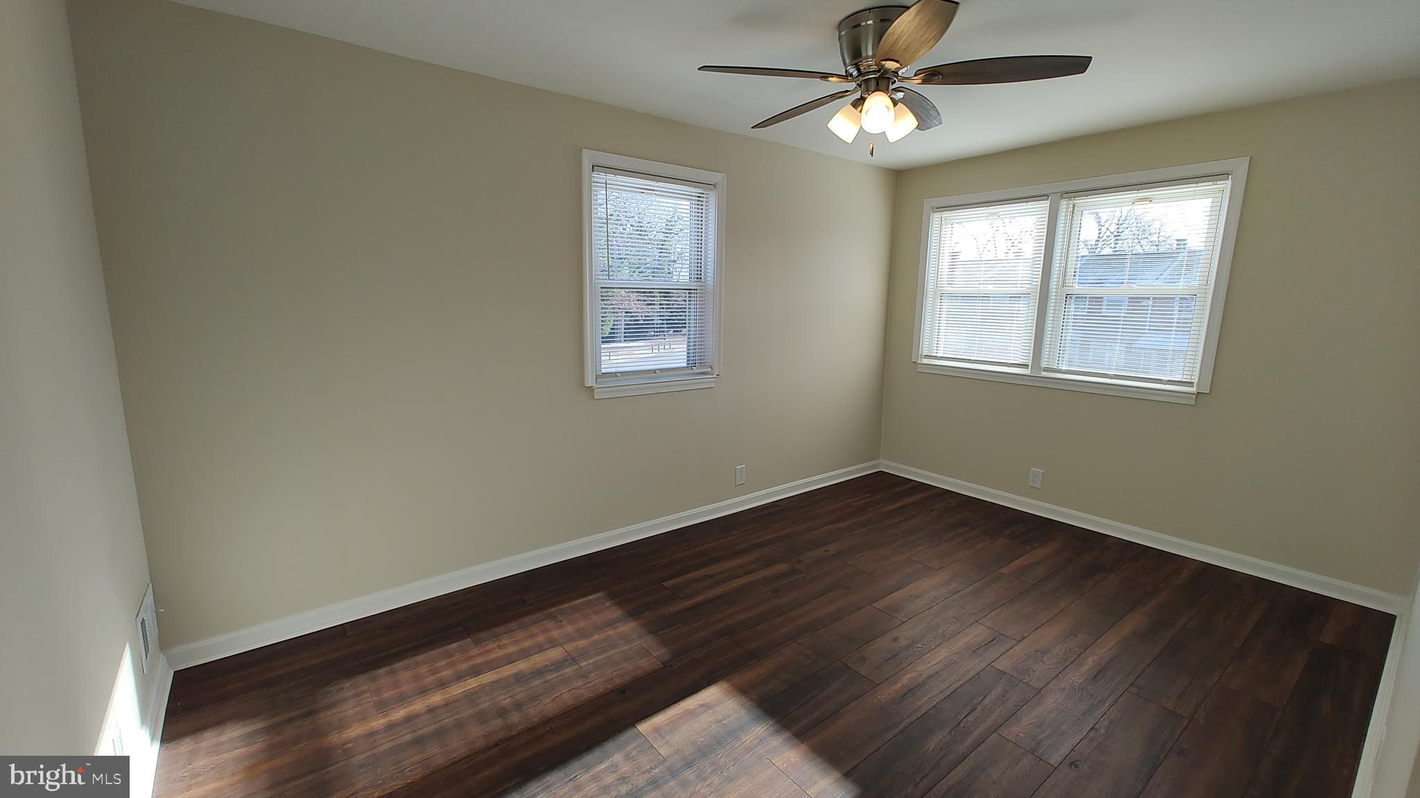 HAWTHORNE - Residential