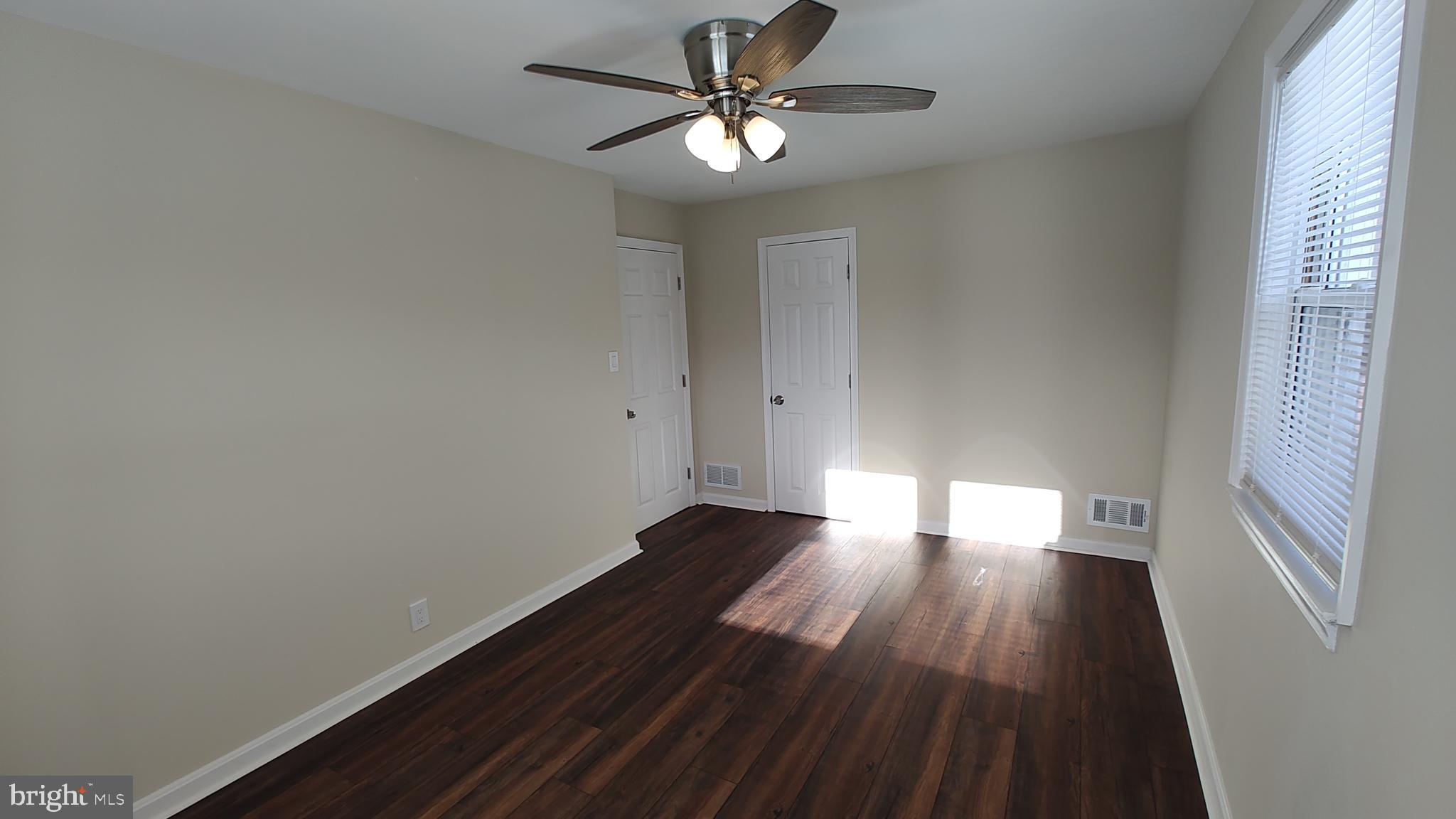 HAWTHORNE - Residential