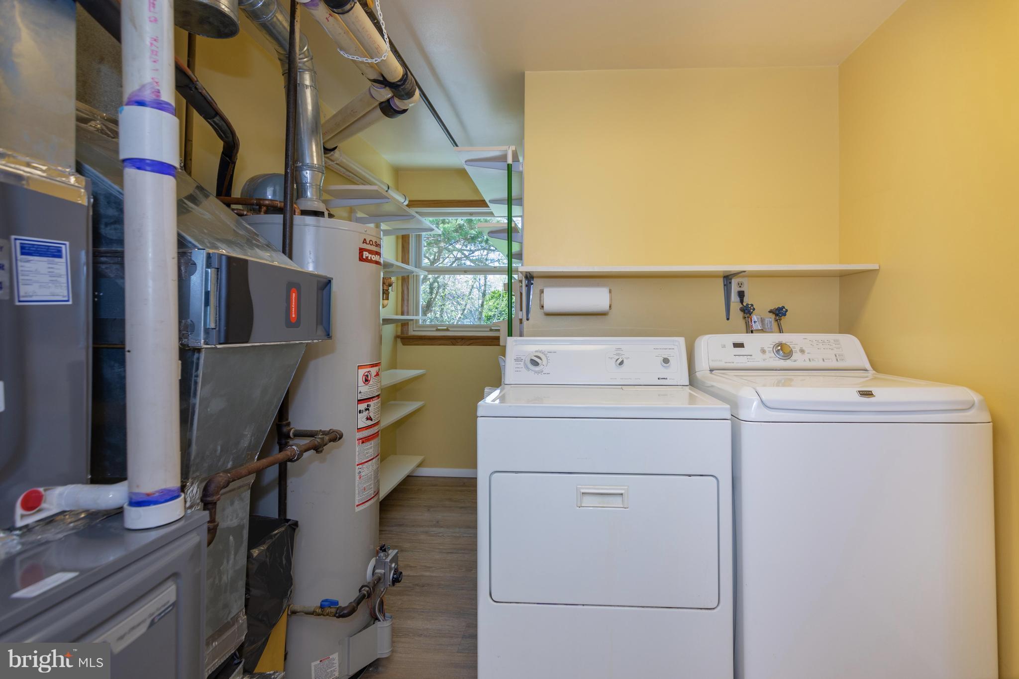 CROFTON MEADOWS - Residential