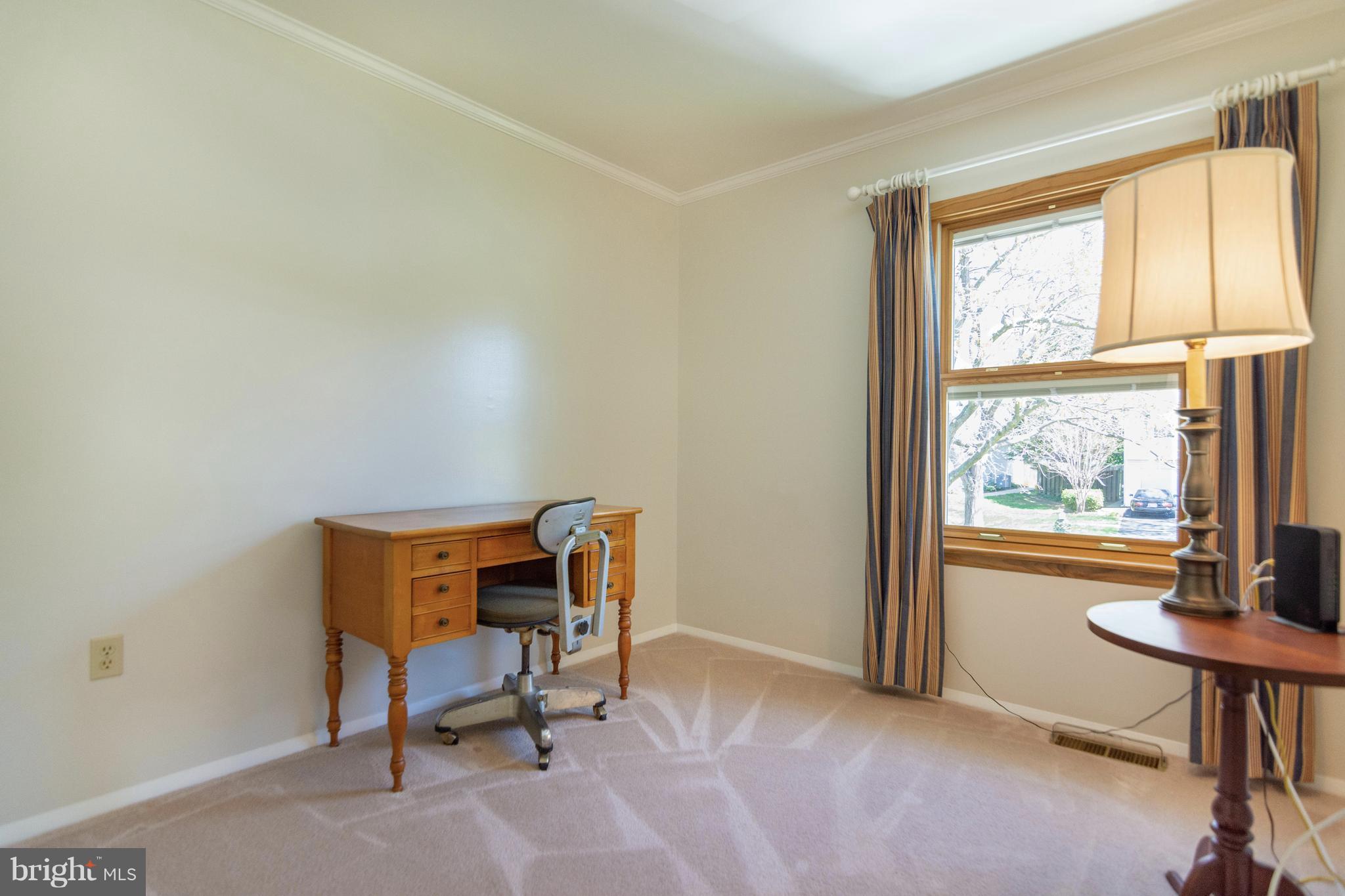 CROFTON MEADOWS - Residential