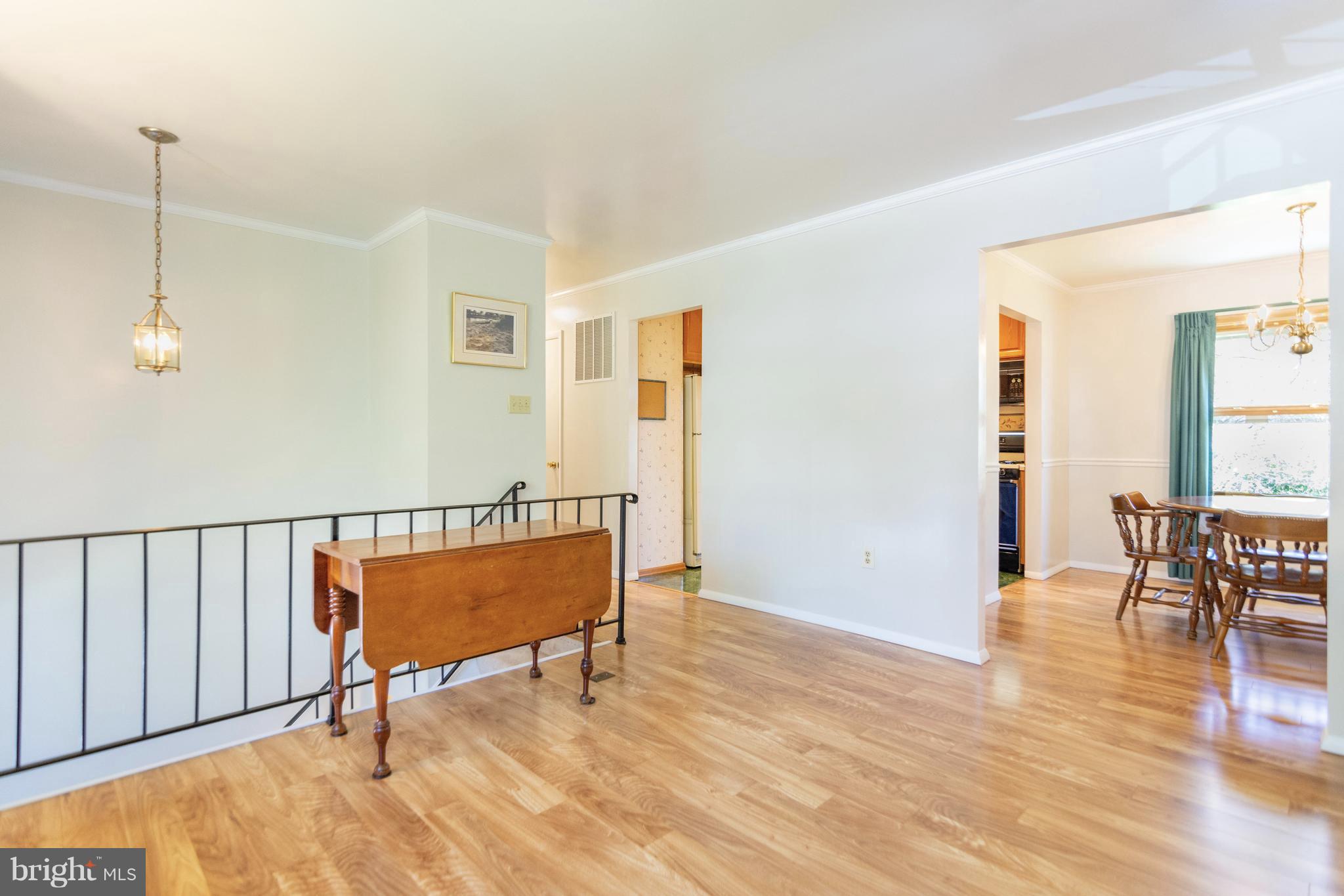 CROFTON MEADOWS - Residential