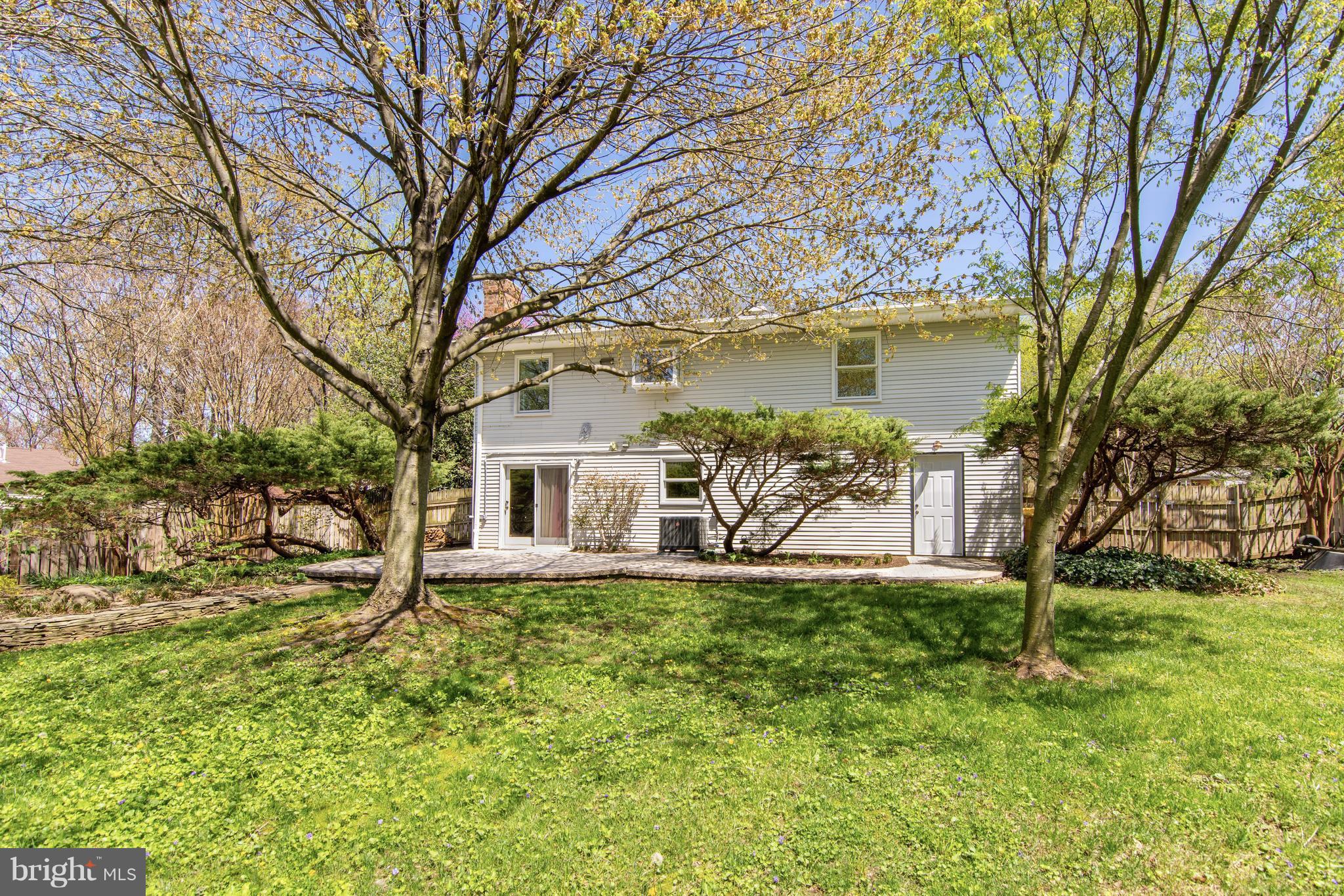 CROFTON MEADOWS - Residential