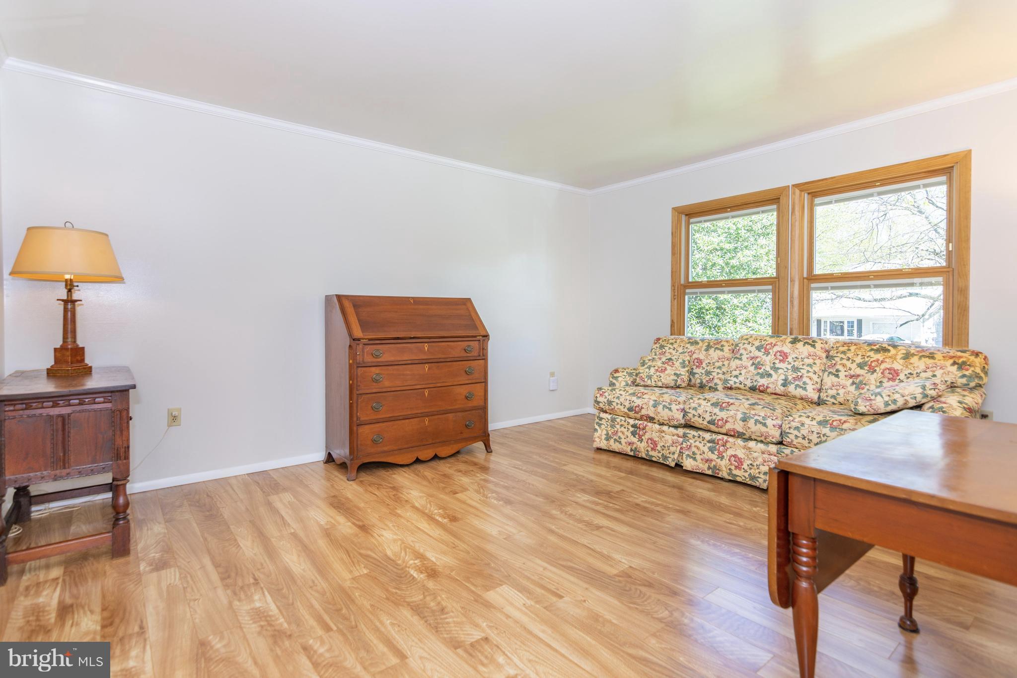 CROFTON MEADOWS - Residential