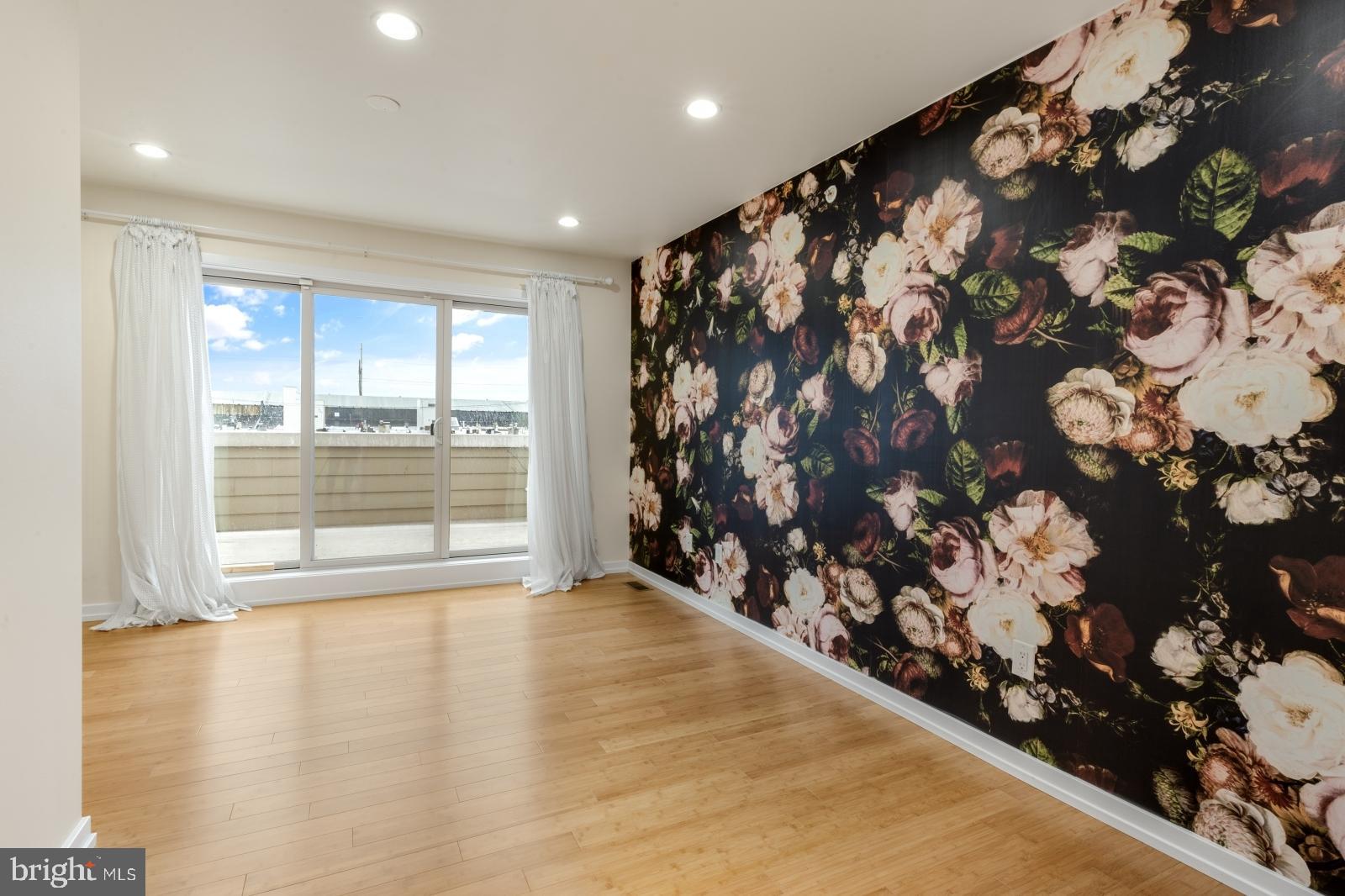 POINT BREEZE - Residential Lease