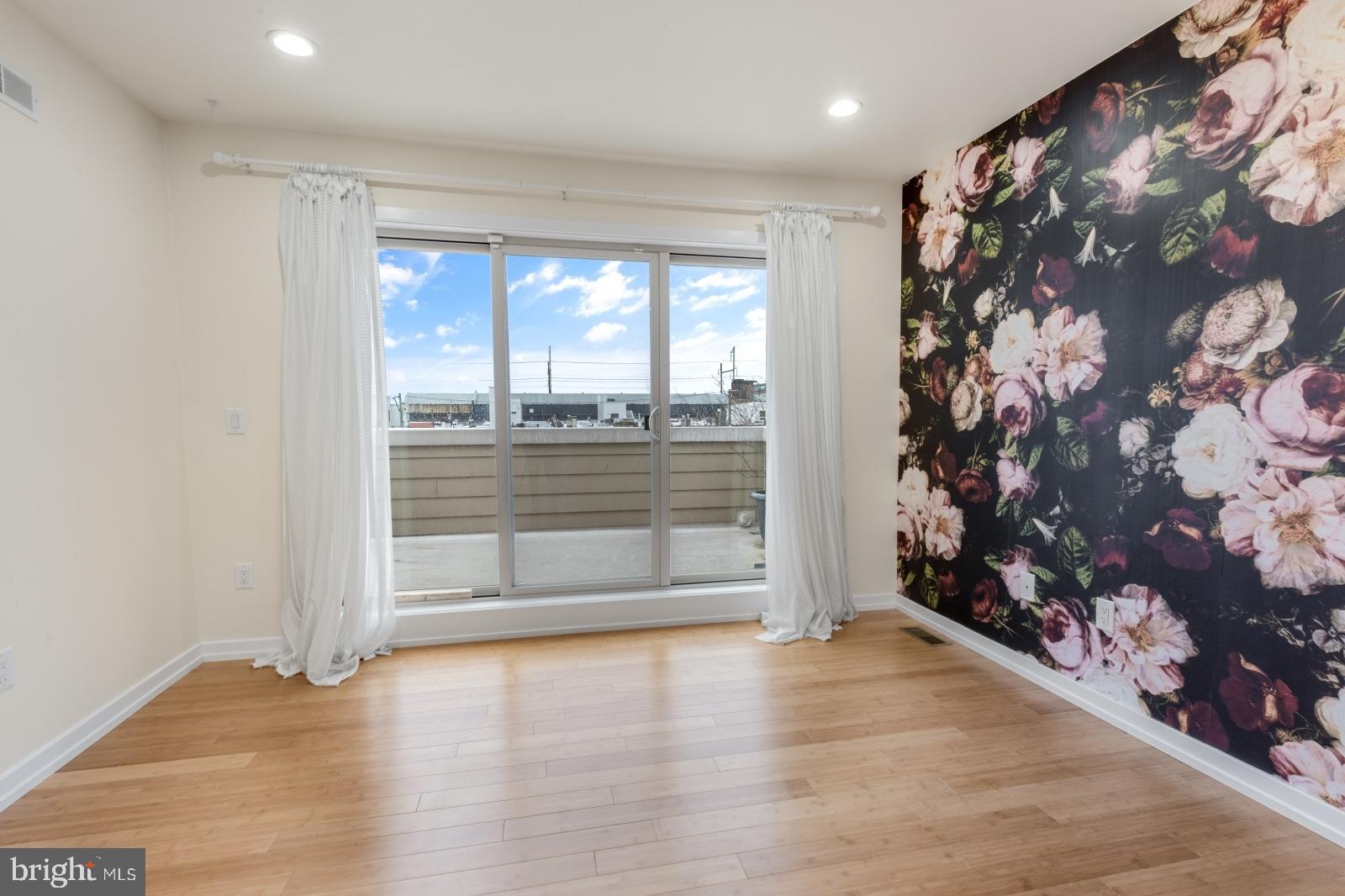 POINT BREEZE - Residential Lease