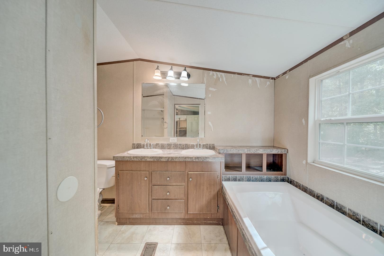 ORANGE - Residential