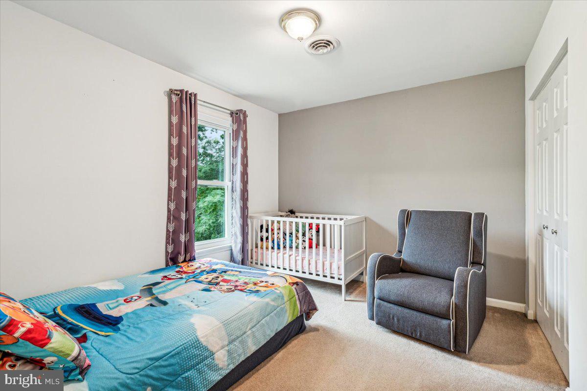 THURMONT WEST - Residential