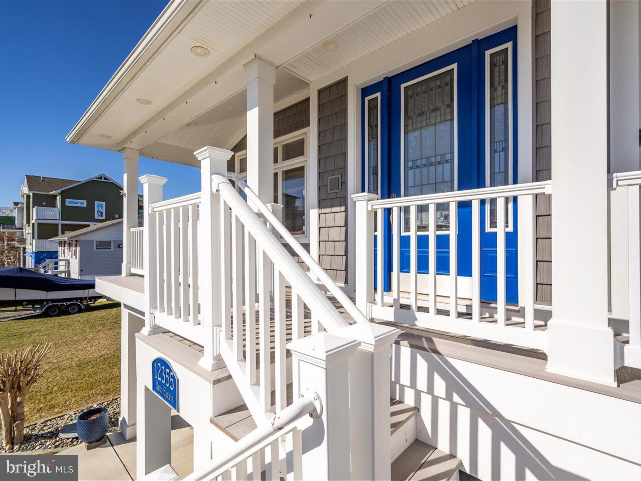 SNUG HARBOR - Residential