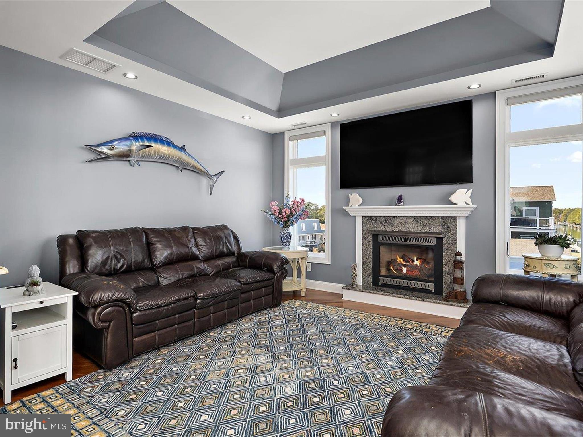 SNUG HARBOR - Residential