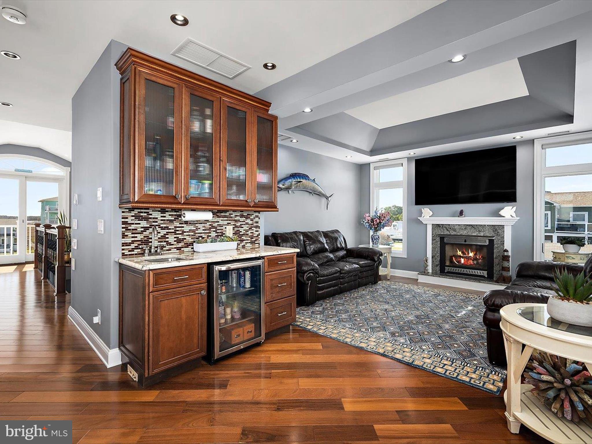 SNUG HARBOR - Residential