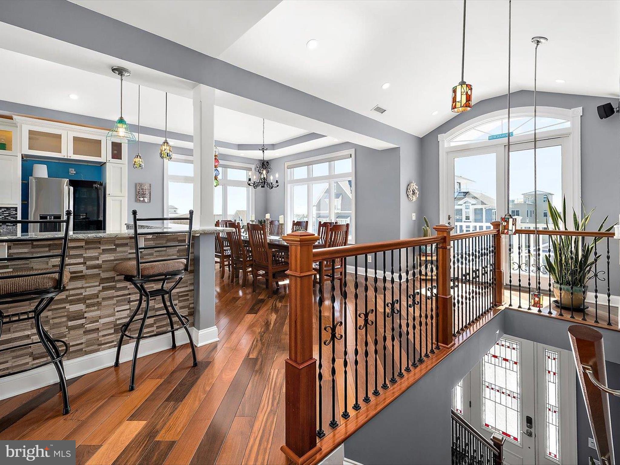 SNUG HARBOR - Residential