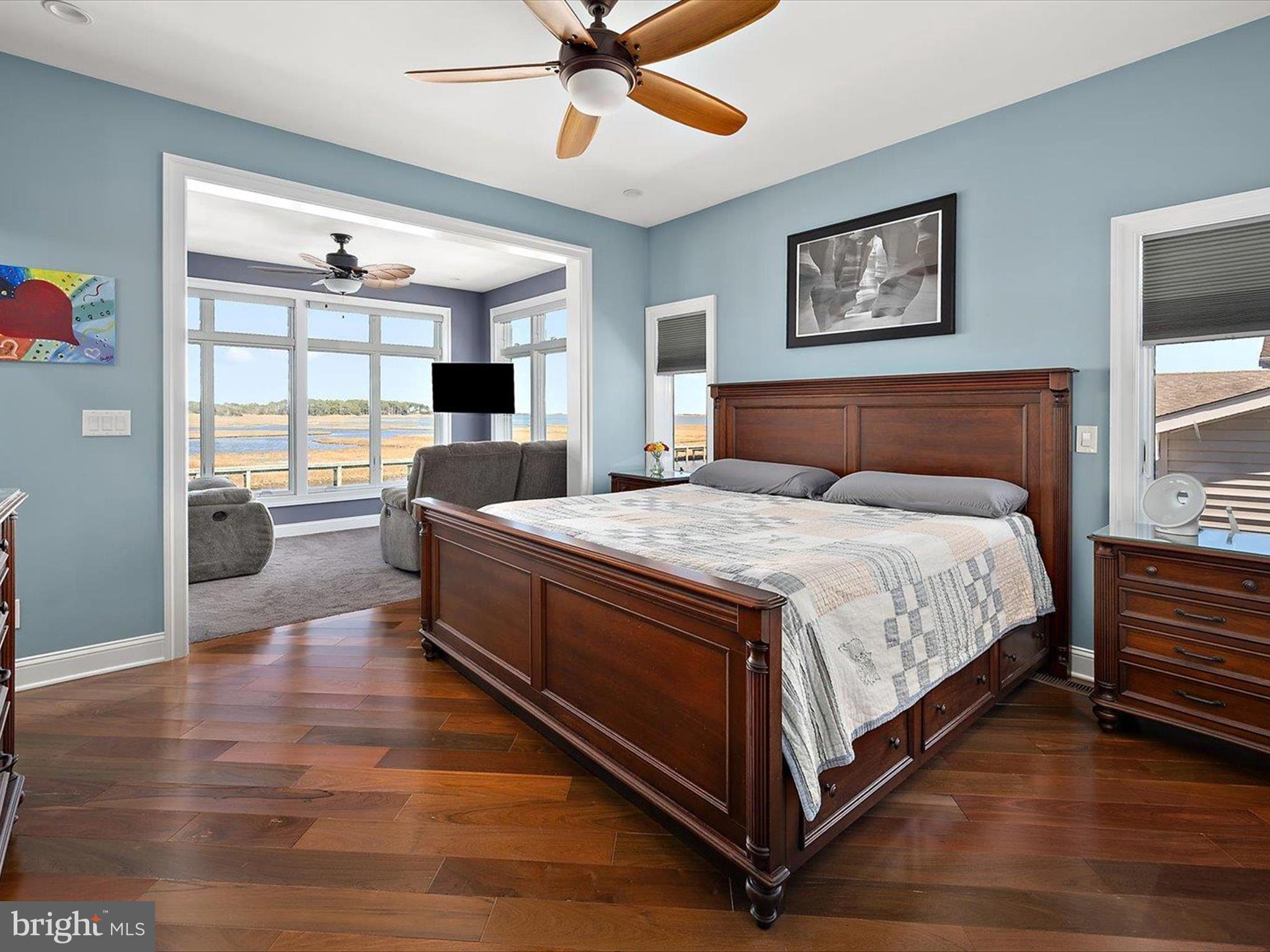 SNUG HARBOR - Residential