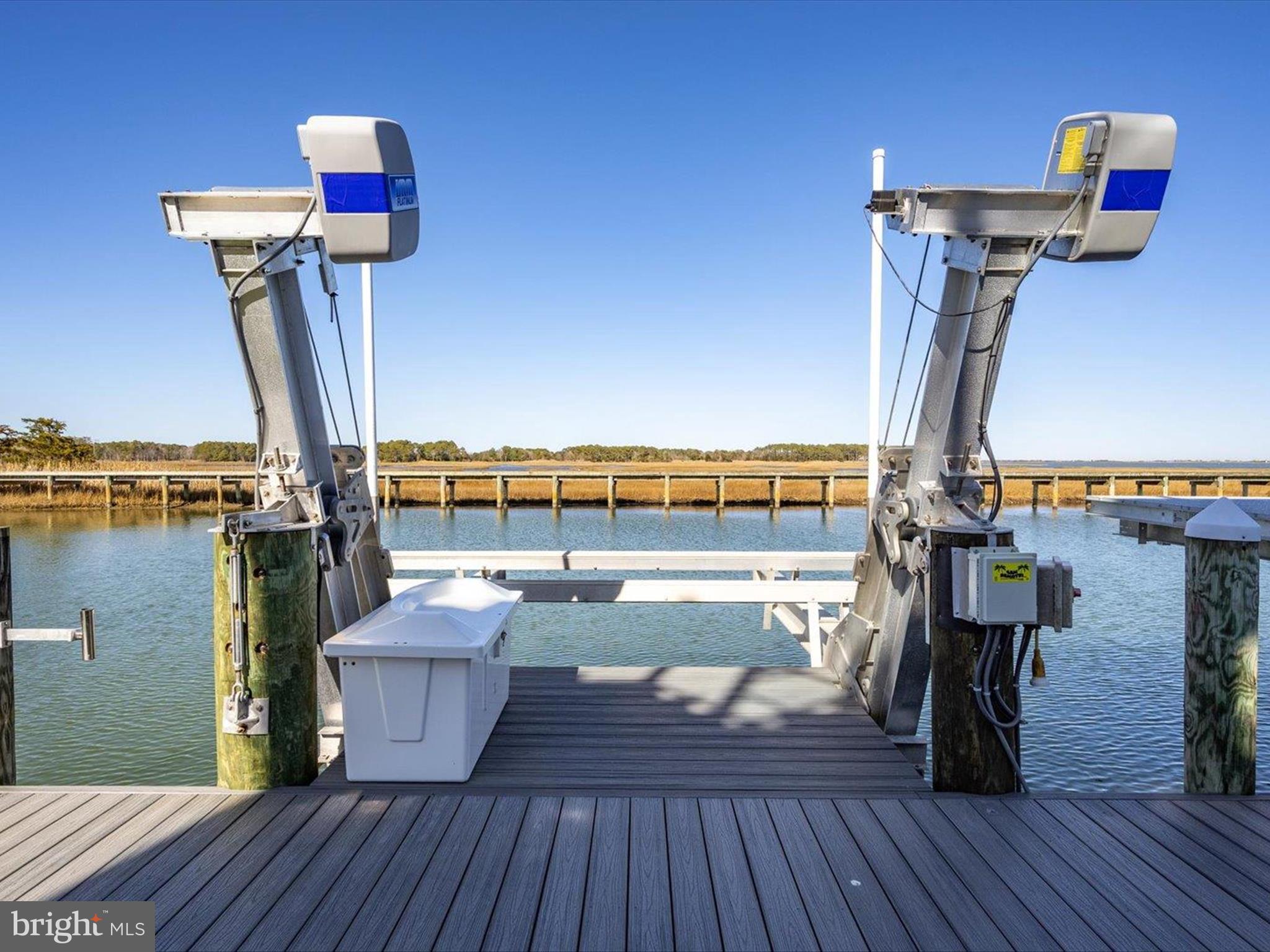 SNUG HARBOR - Residential