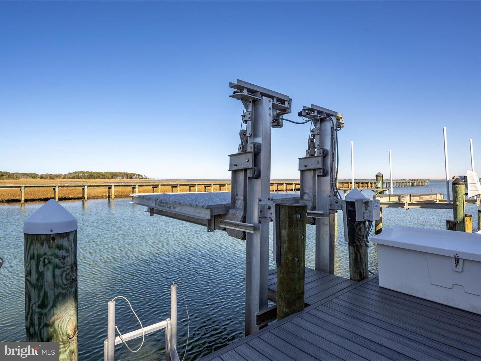 SNUG HARBOR - Residential