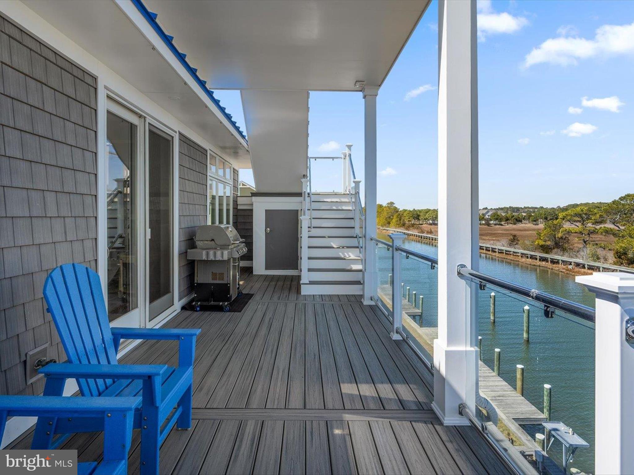 SNUG HARBOR - Residential