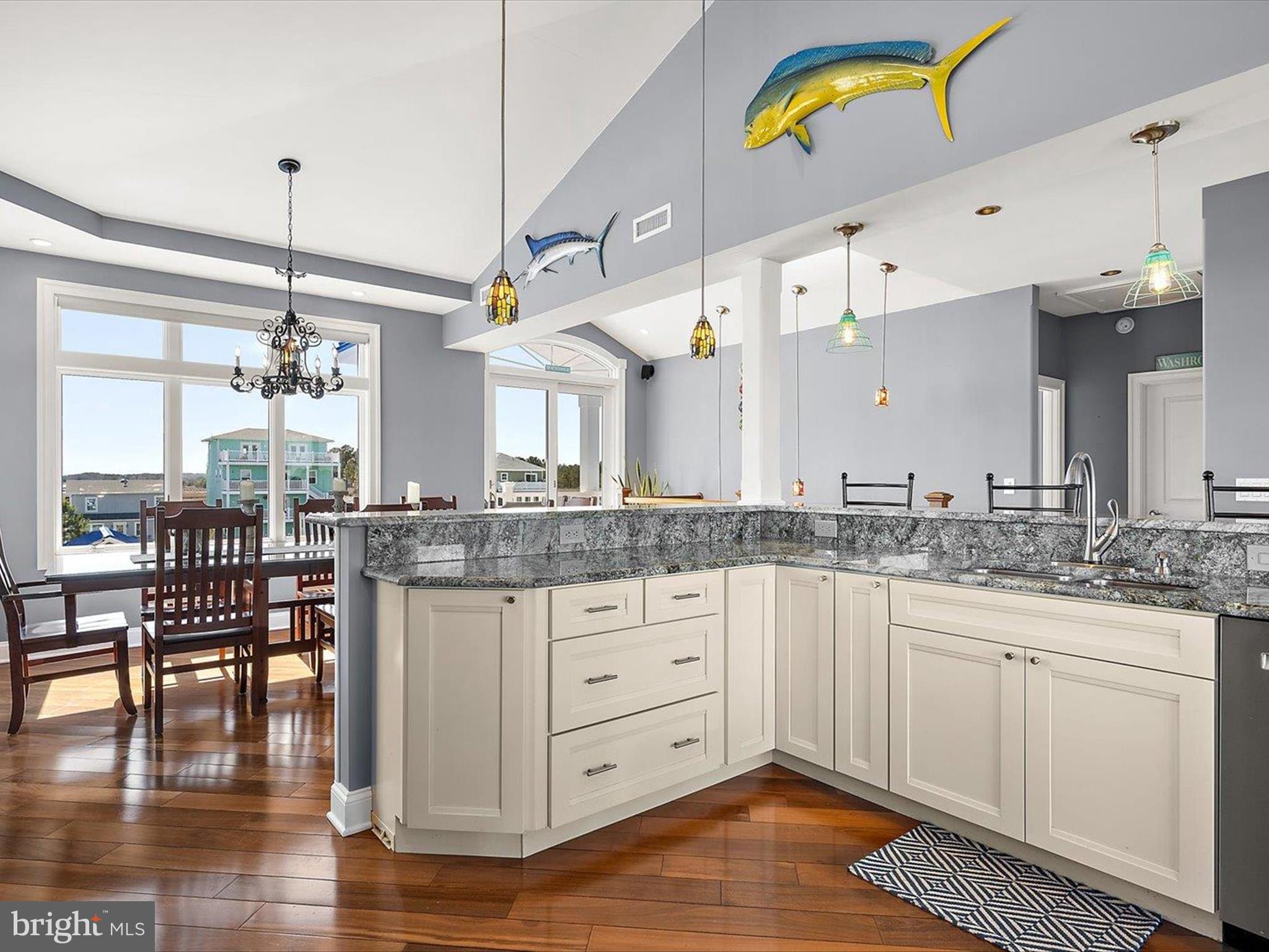 SNUG HARBOR - Residential