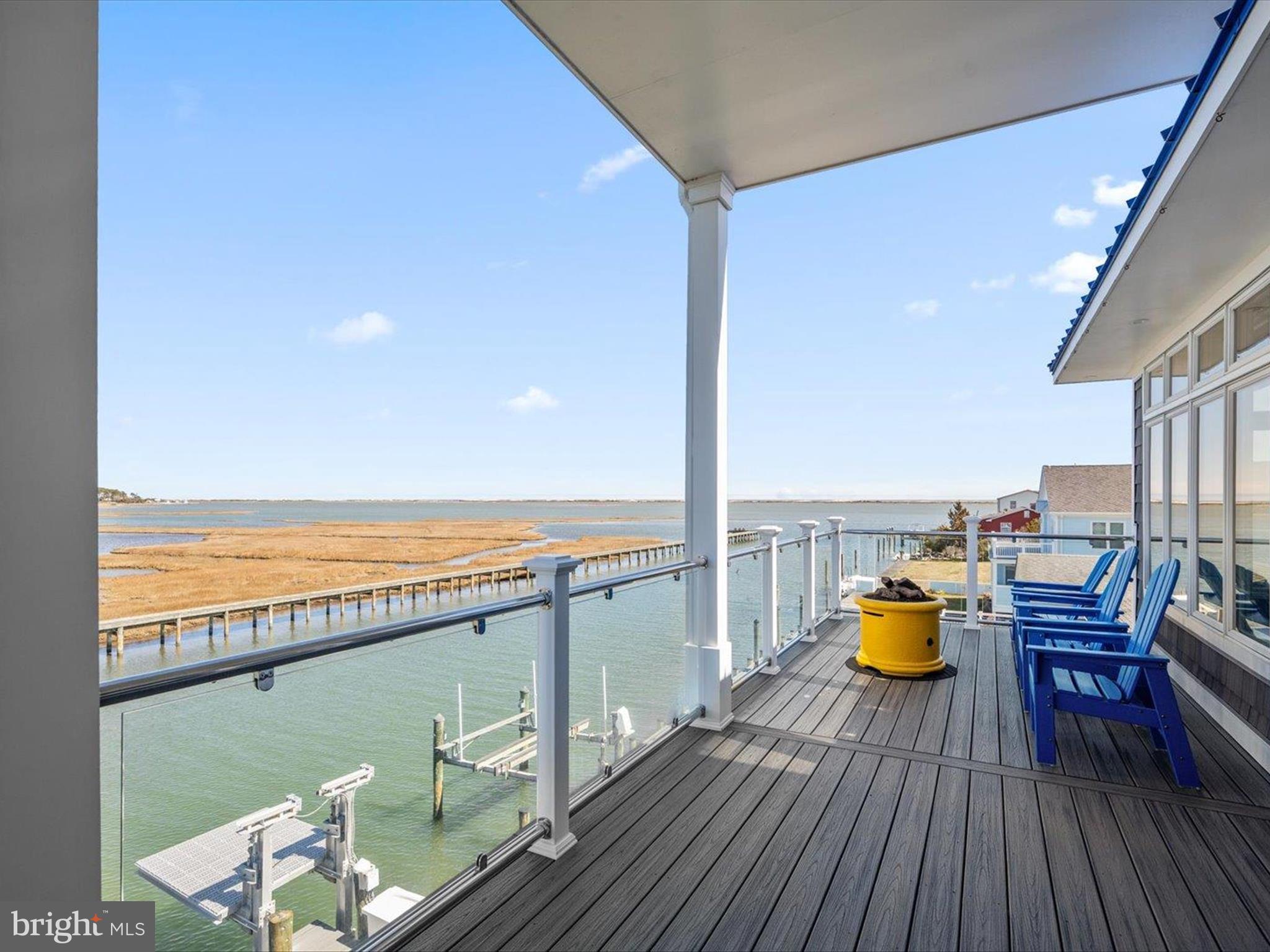 SNUG HARBOR - Residential