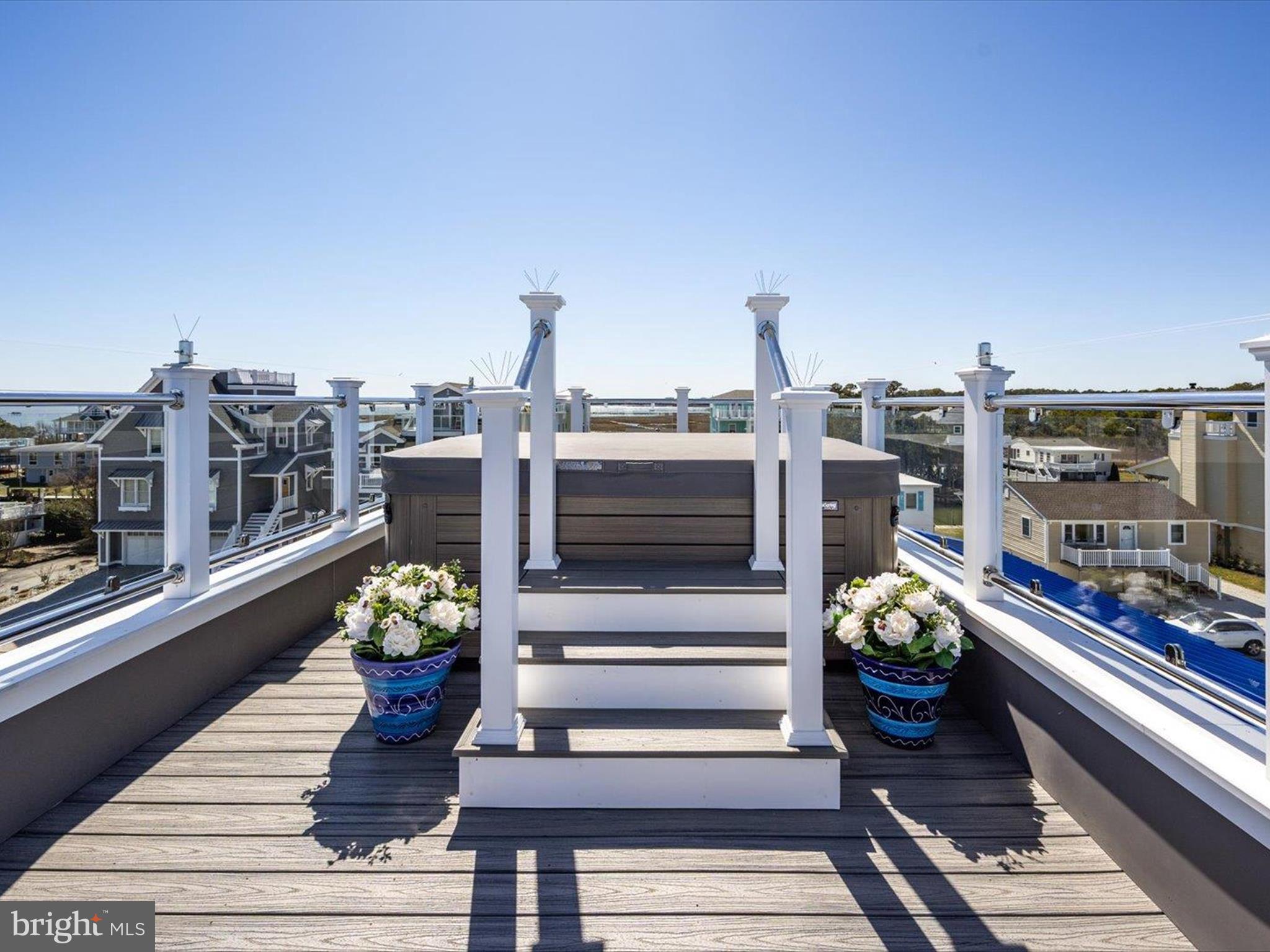 SNUG HARBOR - Residential