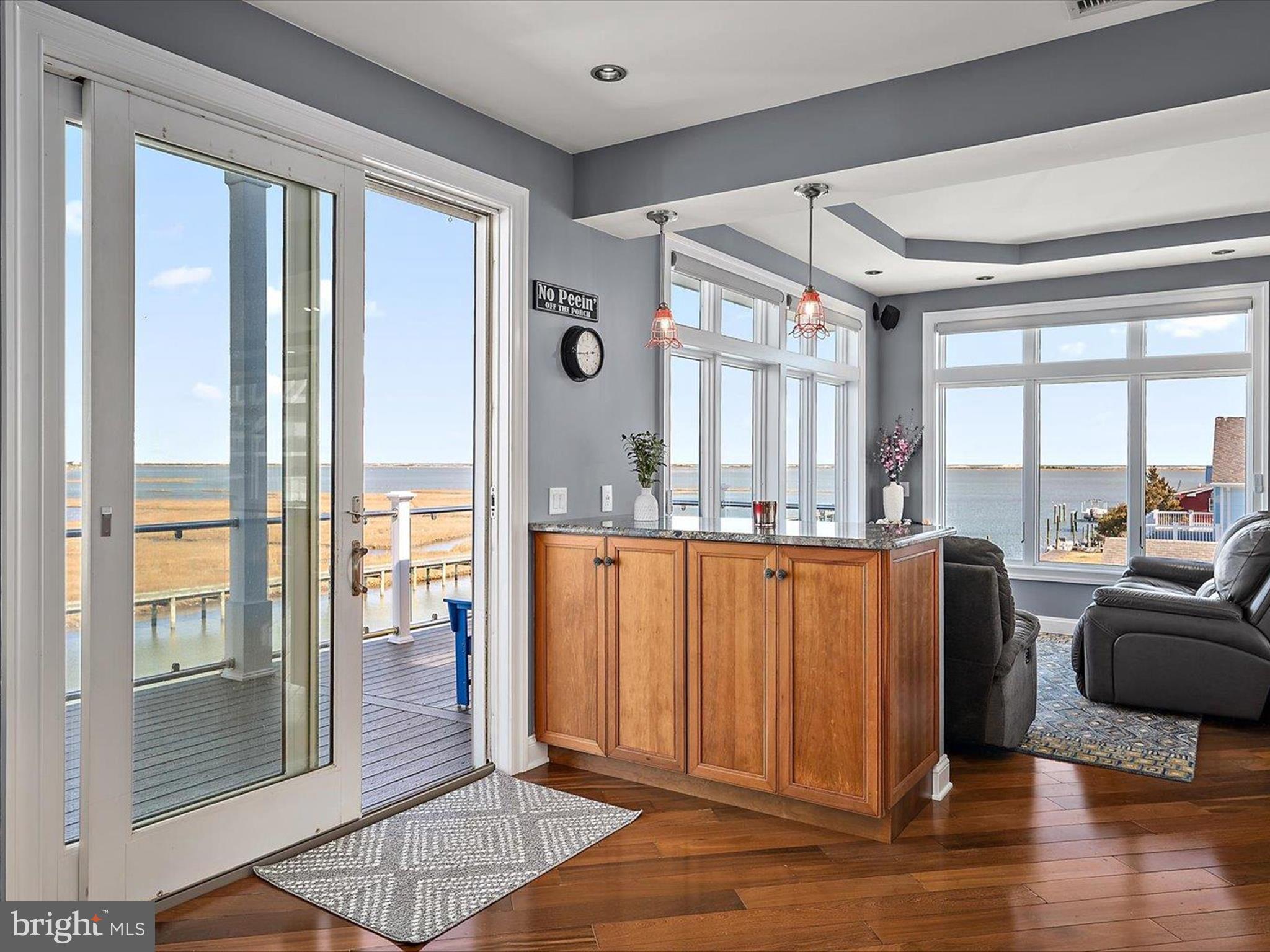 SNUG HARBOR - Residential