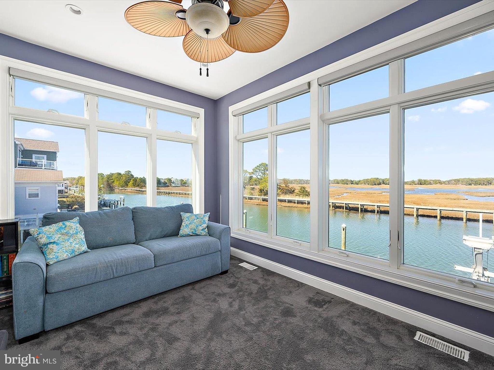 SNUG HARBOR - Residential