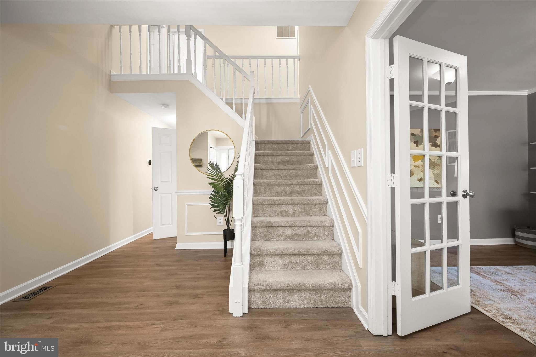 VILLAGE OF LONG REACH - Residential