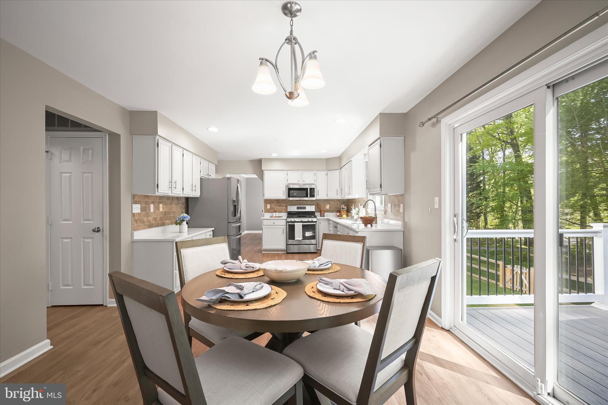 VILLAGE OF LONG REACH - Residential