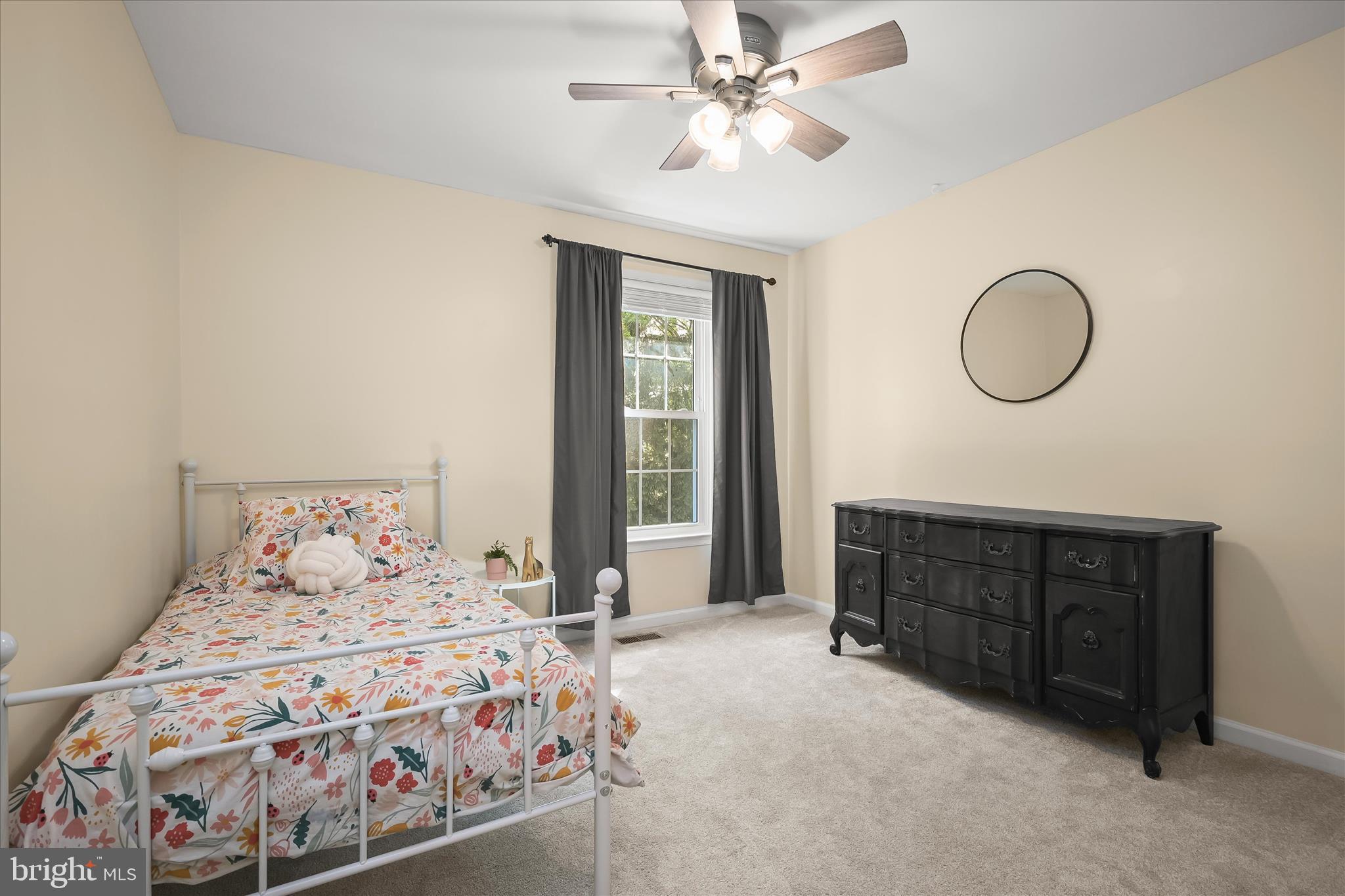 VILLAGE OF LONG REACH - Residential